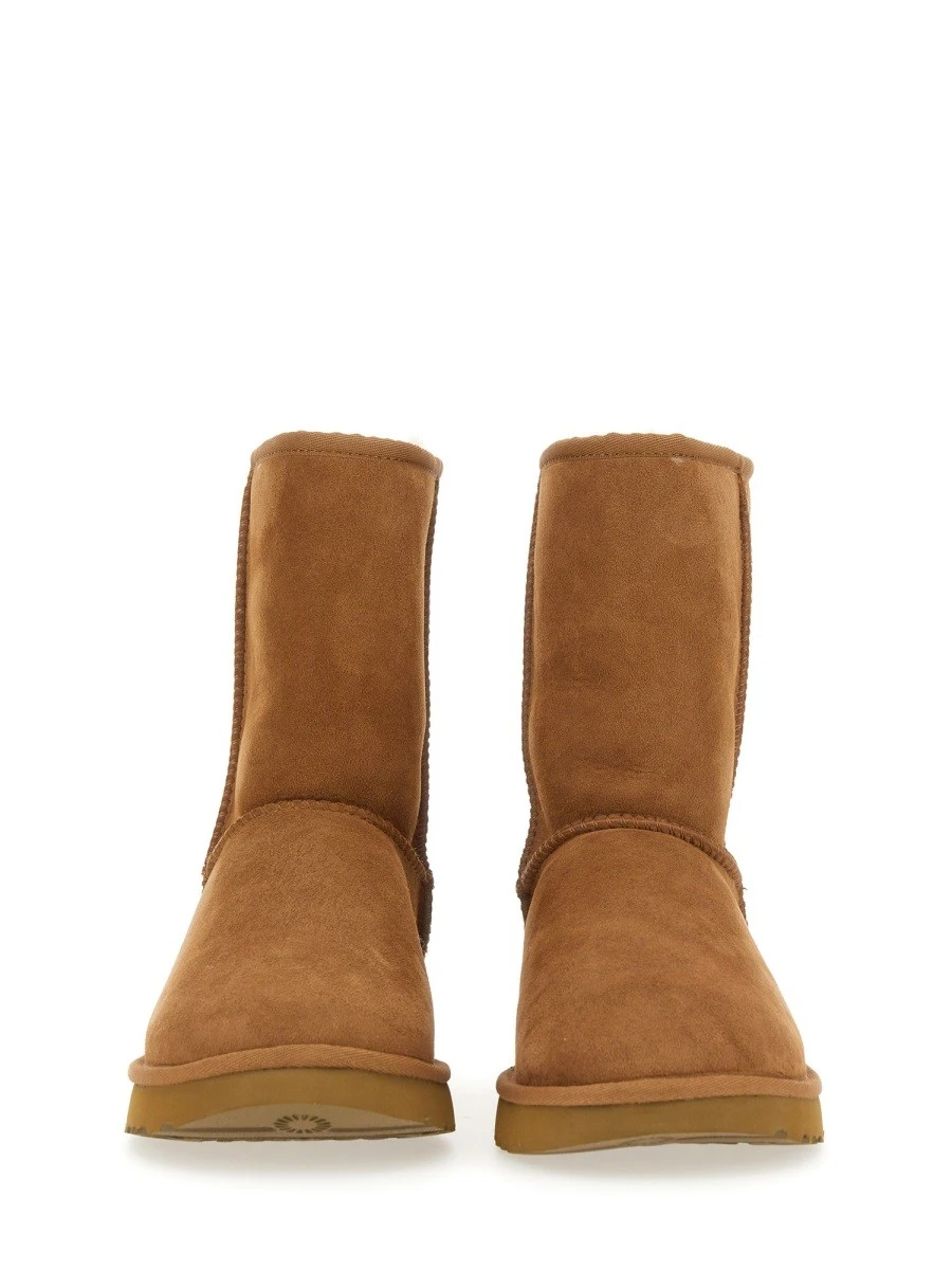 BOOT CLASSIC SHORT II.webp