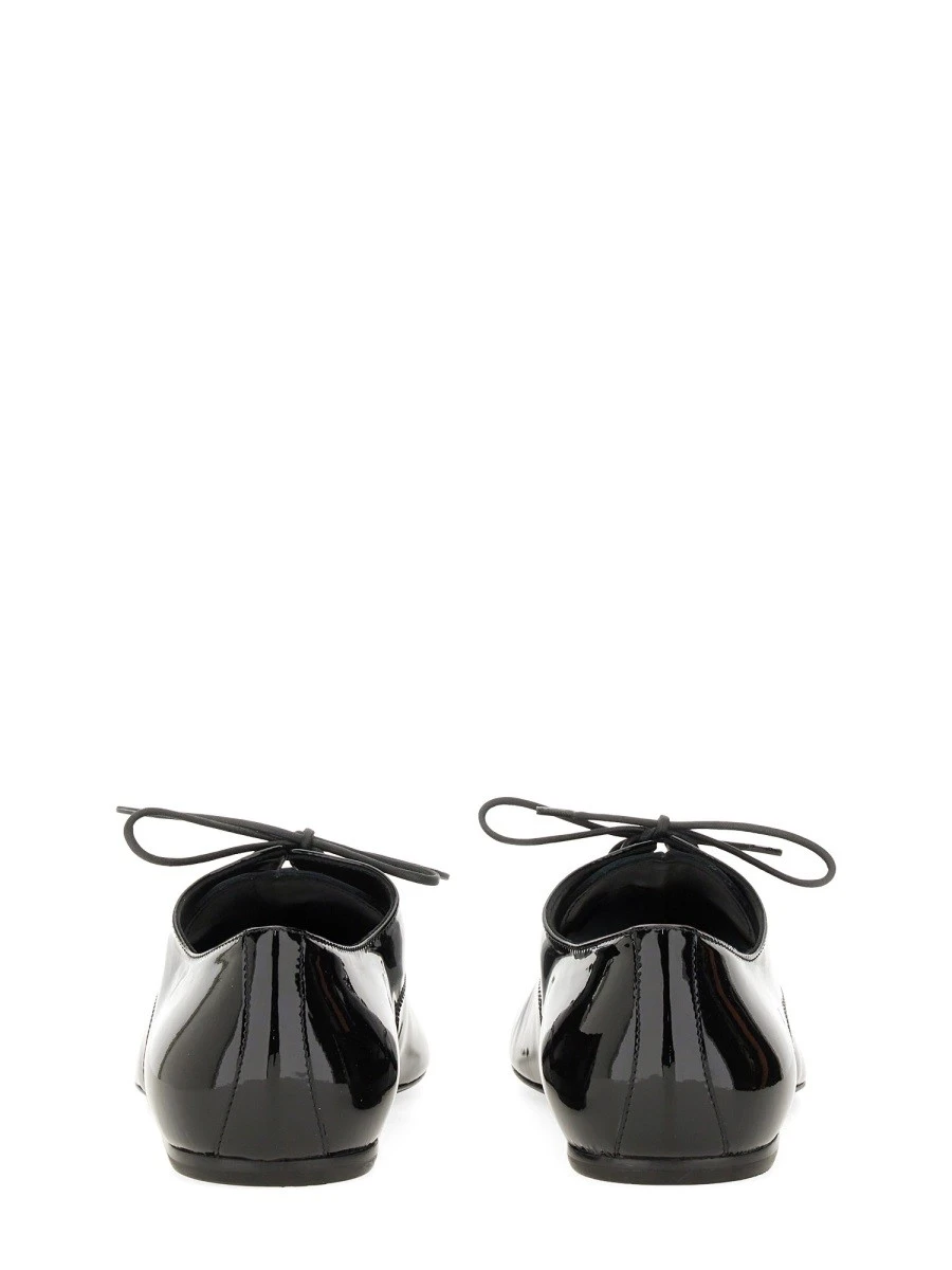 SHINY LEATHER LACE-UP SHOE.webp