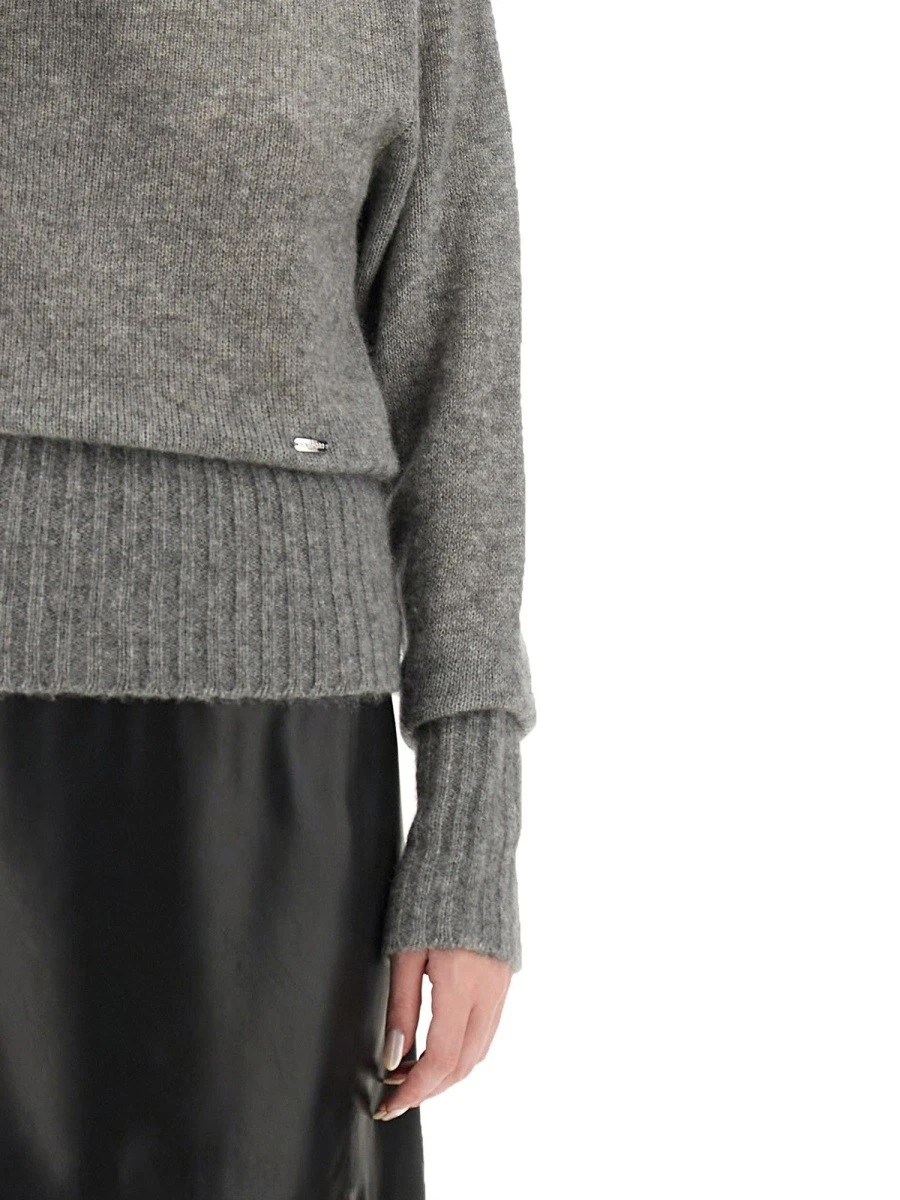 BOAT-NECK SWEATER.webp