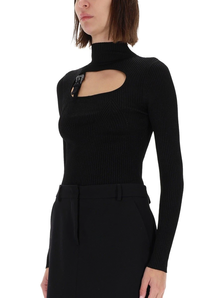 RIBBED TOP WITH BUCKLE.webp