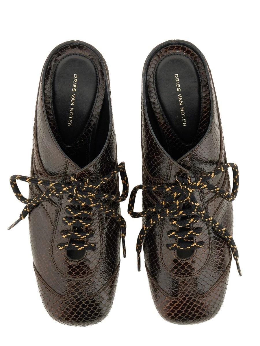 LEATHER SLIP-ON MULES.webp