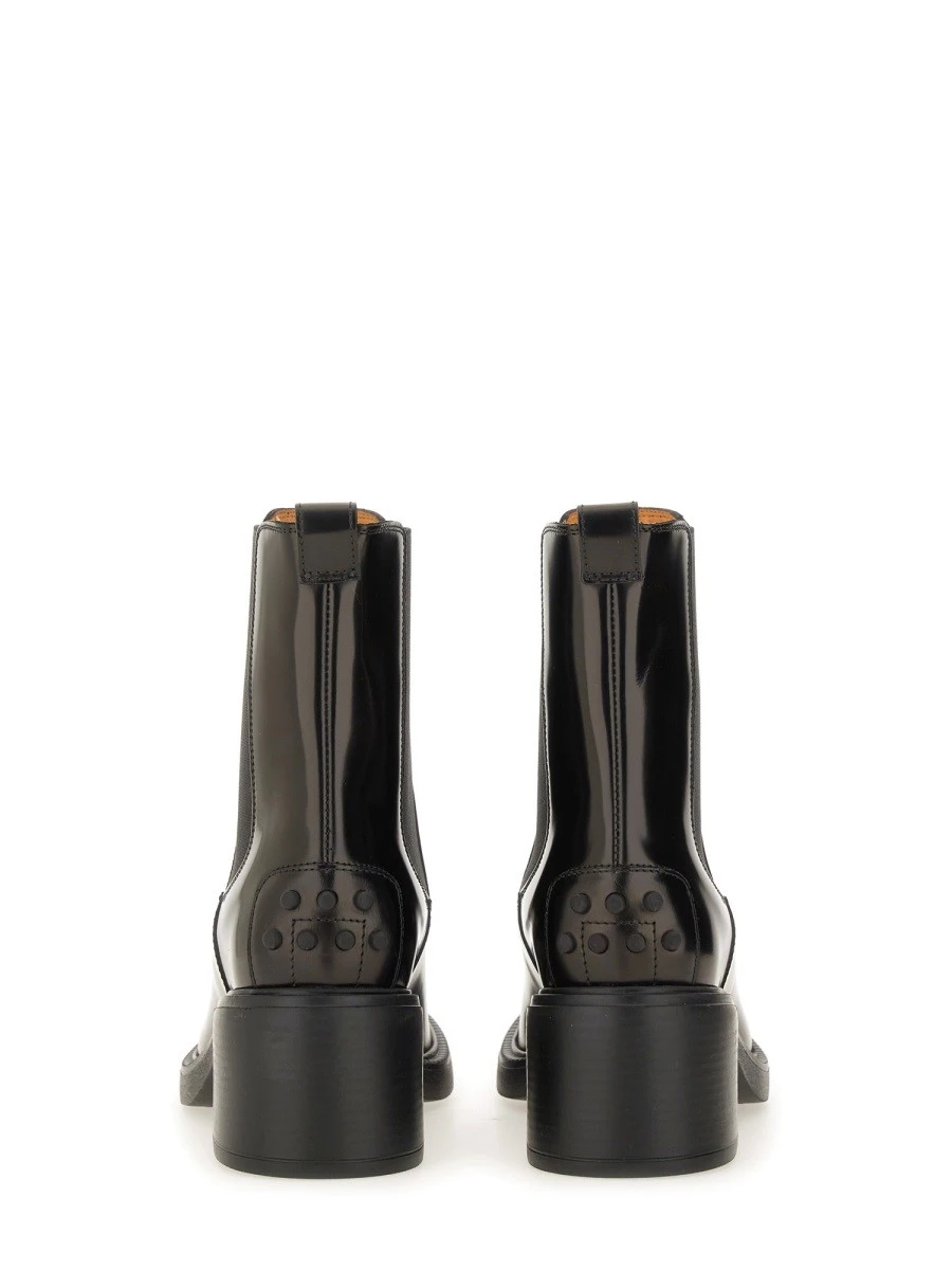 LEATHER BOOT.webp