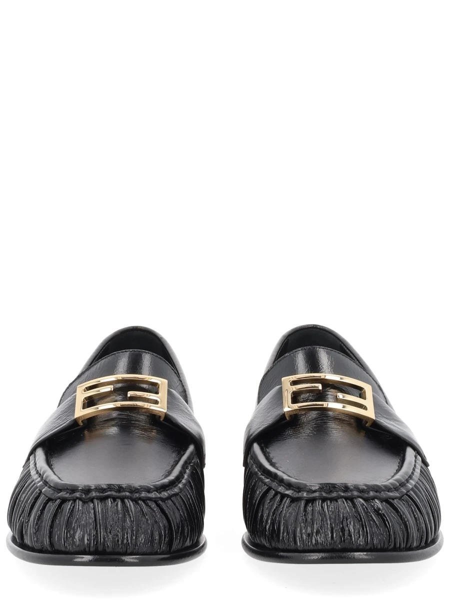 MOCCASIN "BAGUETTE".webp