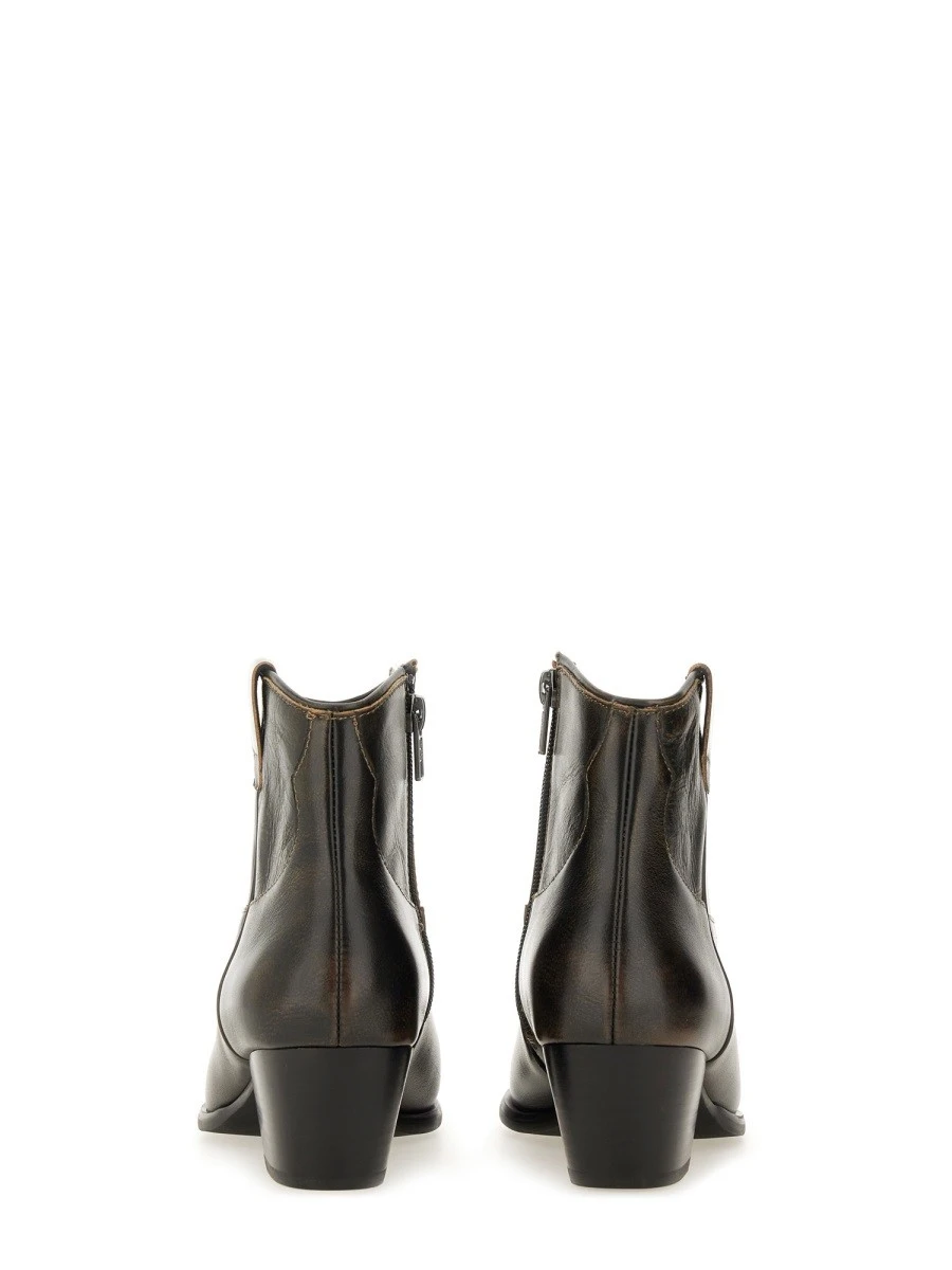 BOOT "HUNGER".webp