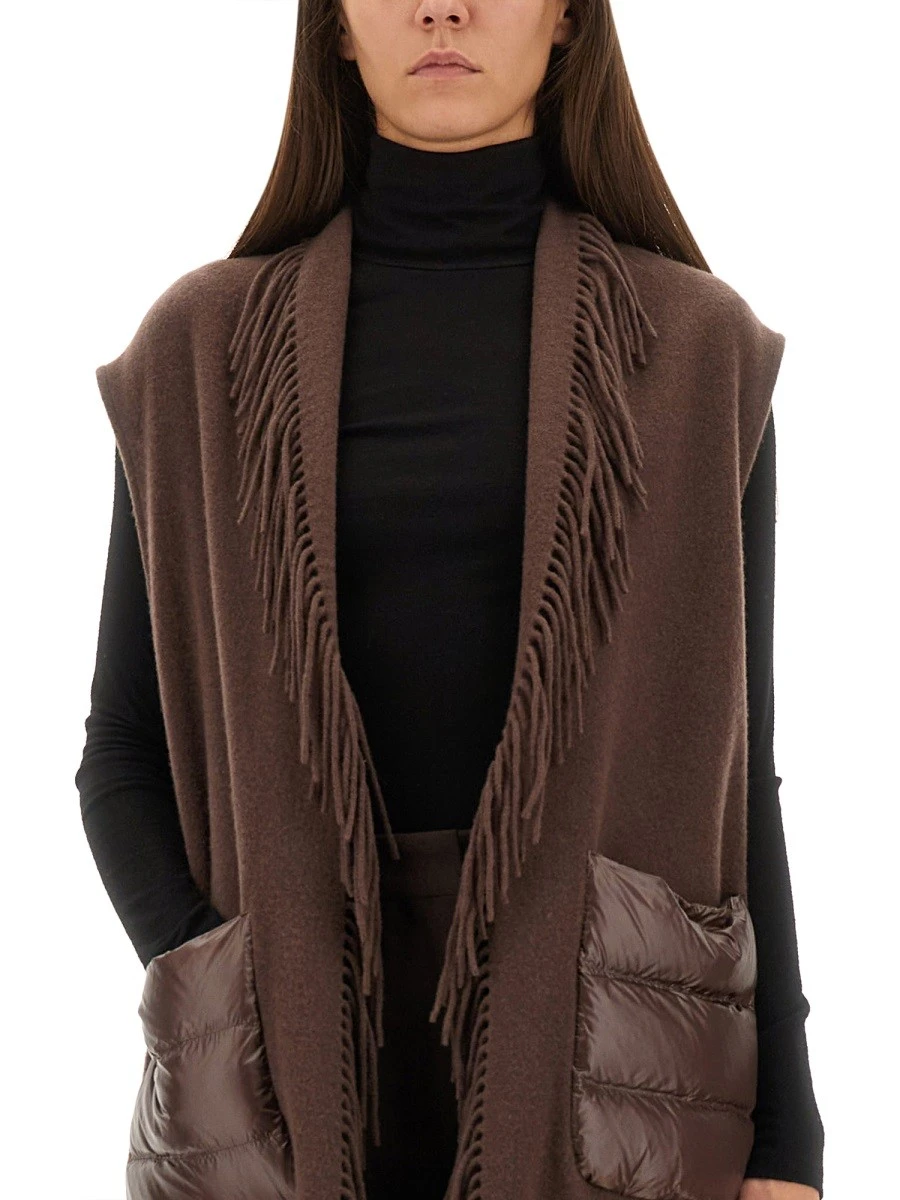 RESORT SLEEVE MADE OF WARMY AND ULTRALIGHT NYLON.webp