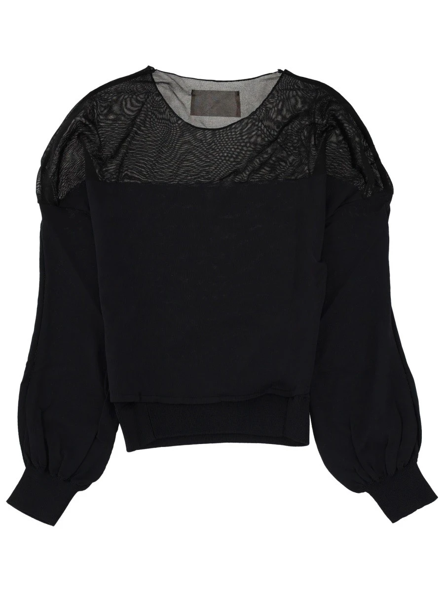 TOP WITH CARRÉ.webp
