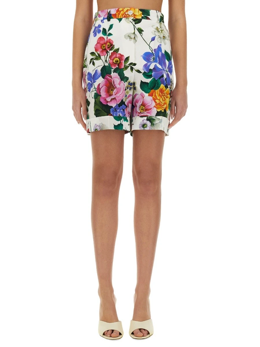 SHORTS WITH FLORAL PRINT.webp