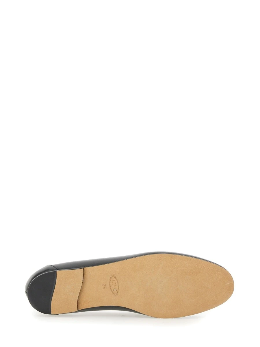 LEATHER LOAFER.webp