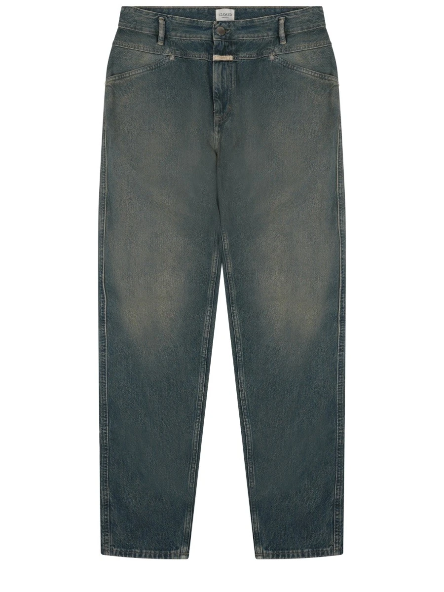 JEANS IN DENIM.webp