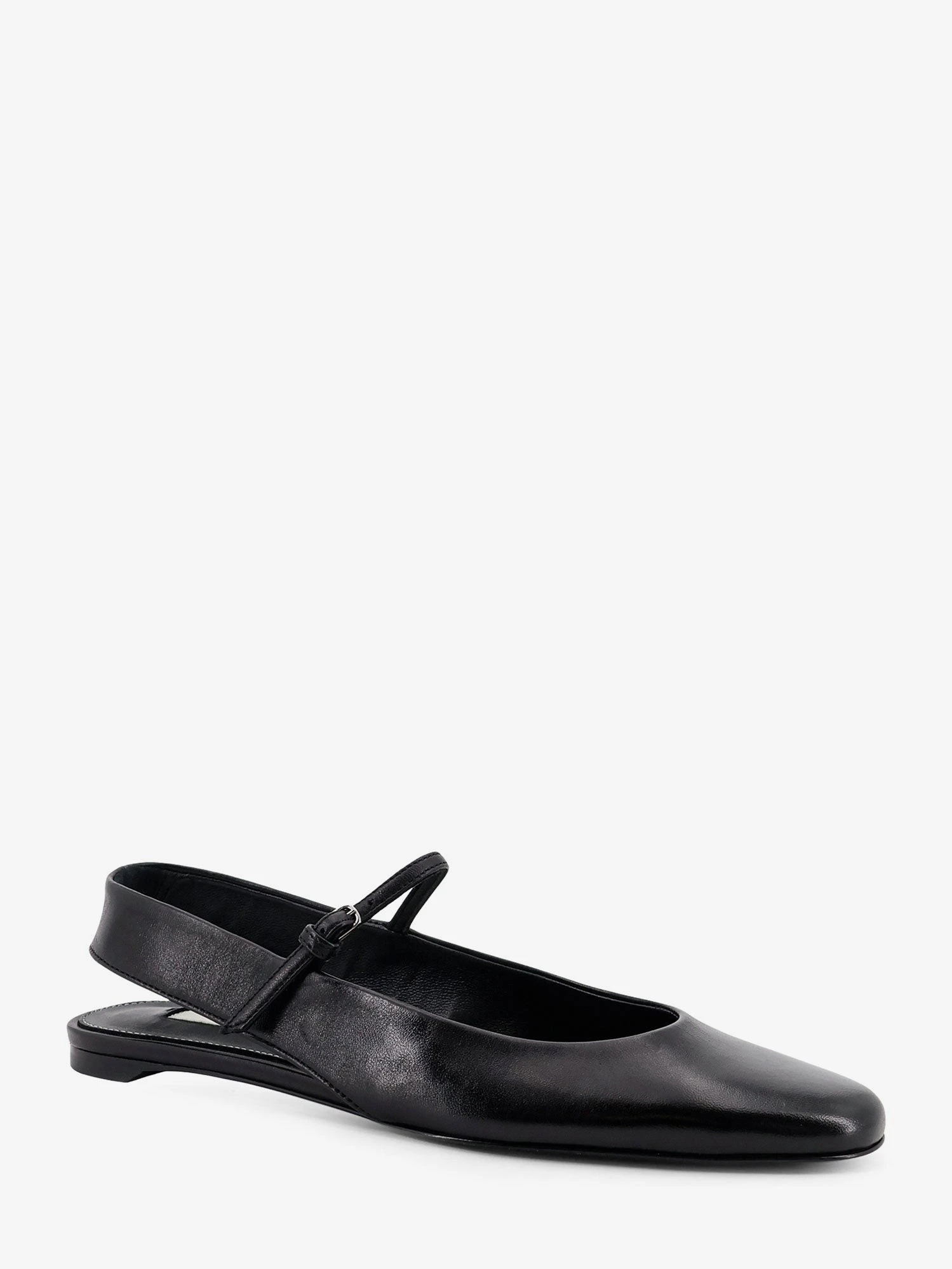 Leather ballerinas.webp