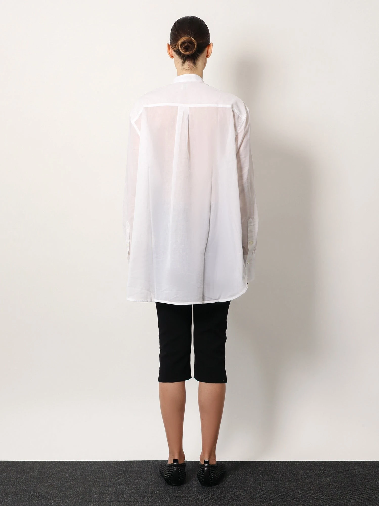 Stand collar organic cotton shirt.webp