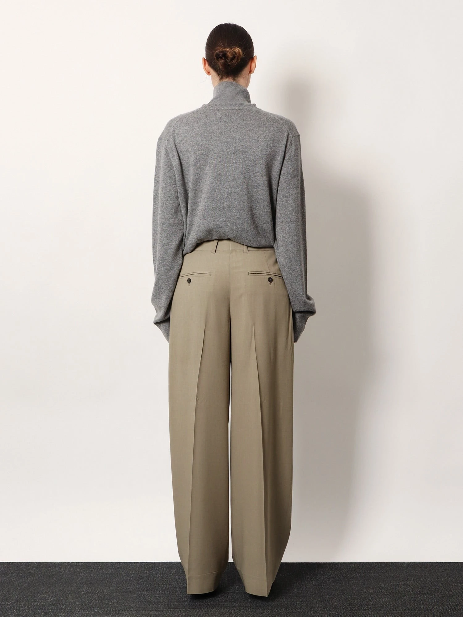 Viscose and wool trousers.webp