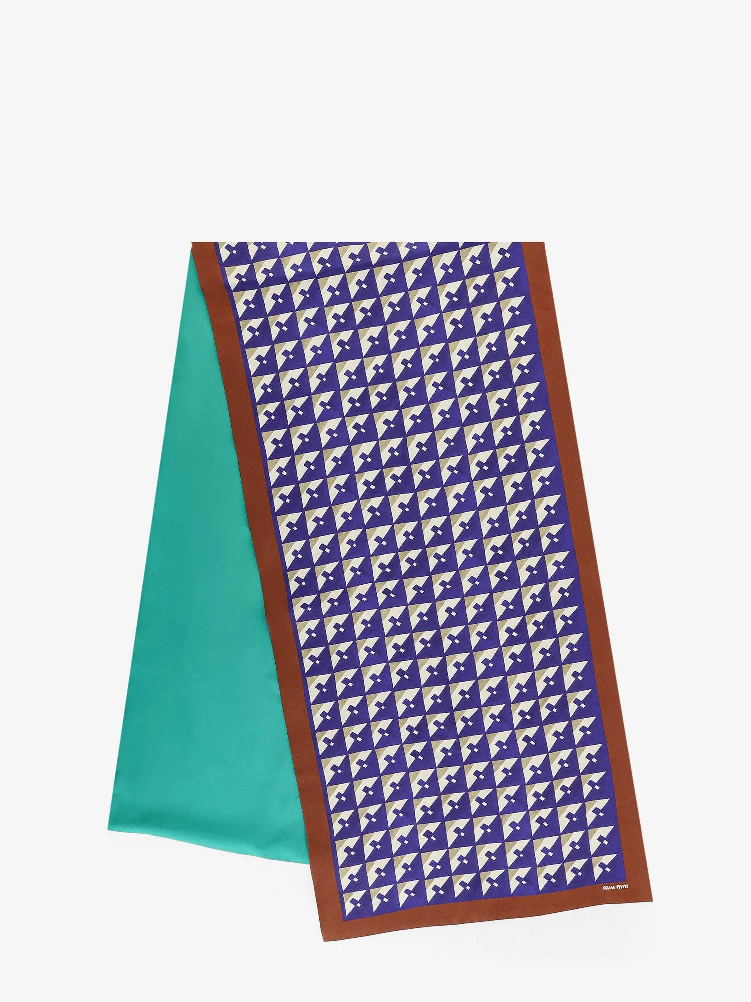 Multicolor scarf.webp