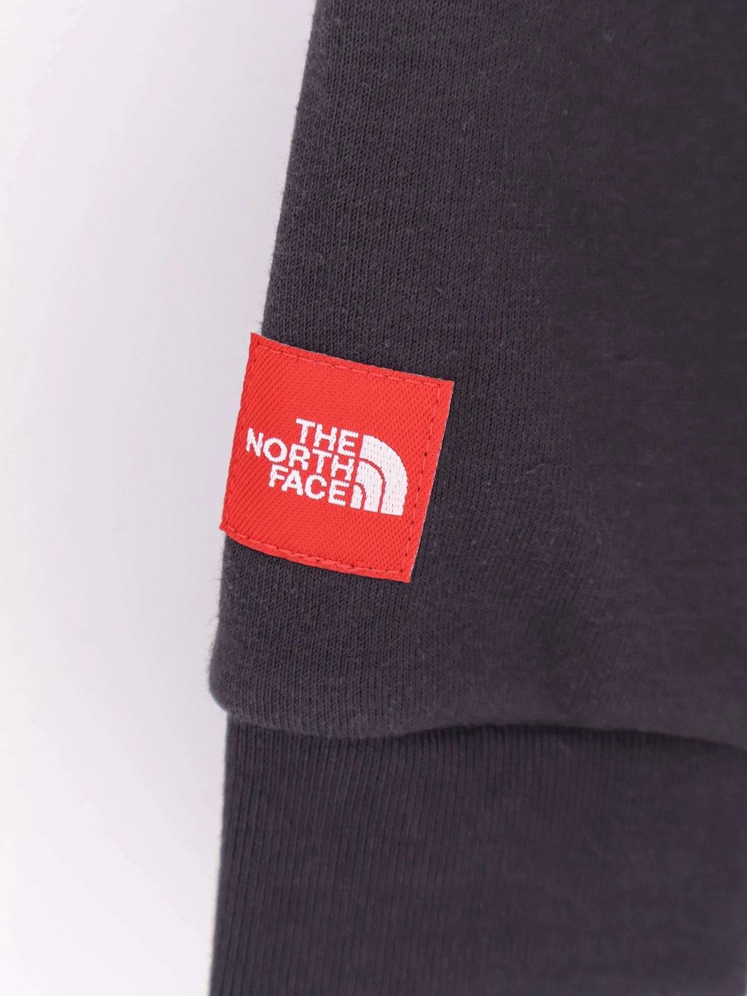 Cotton sweatshirt with hood.webp