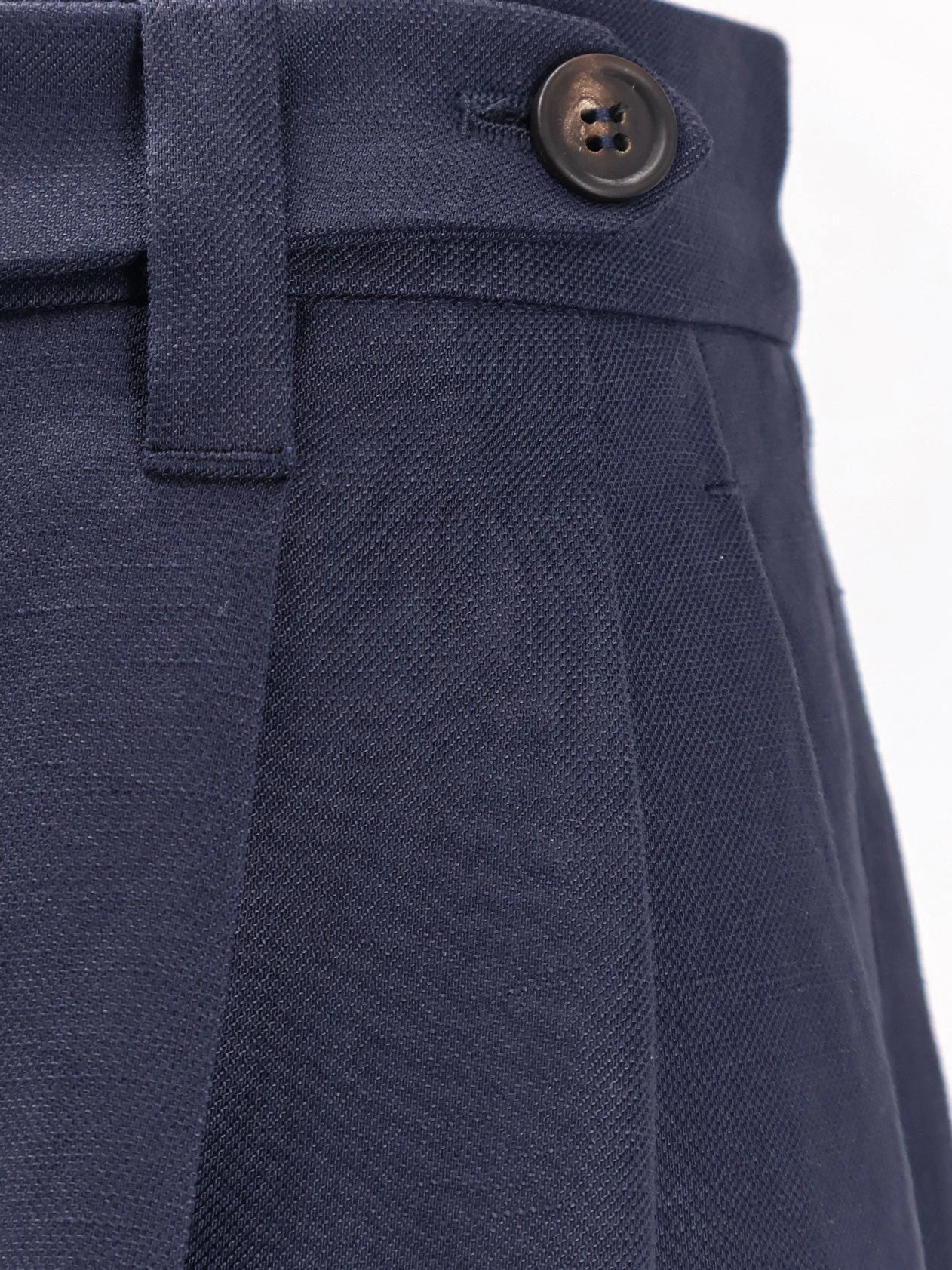 Viscose and linen bermuda shorts.webp
