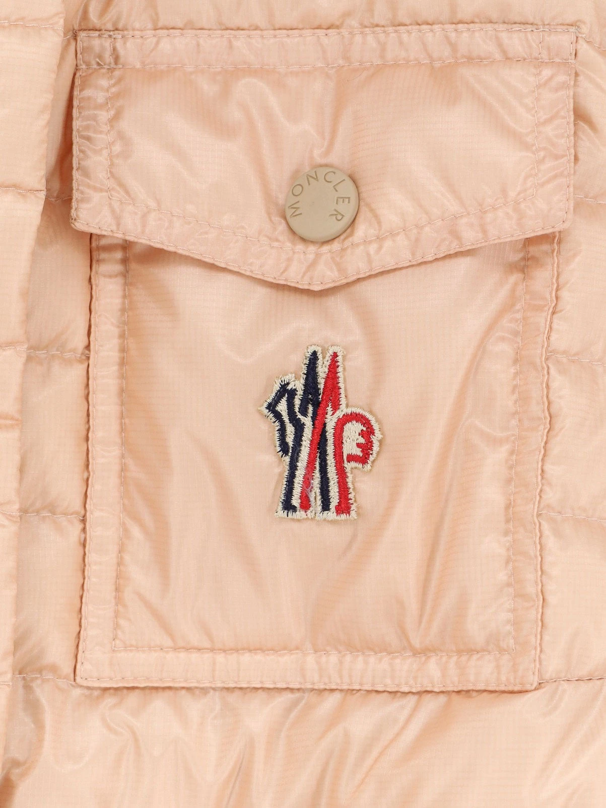 Gumiane sleeveless down jacket.webp