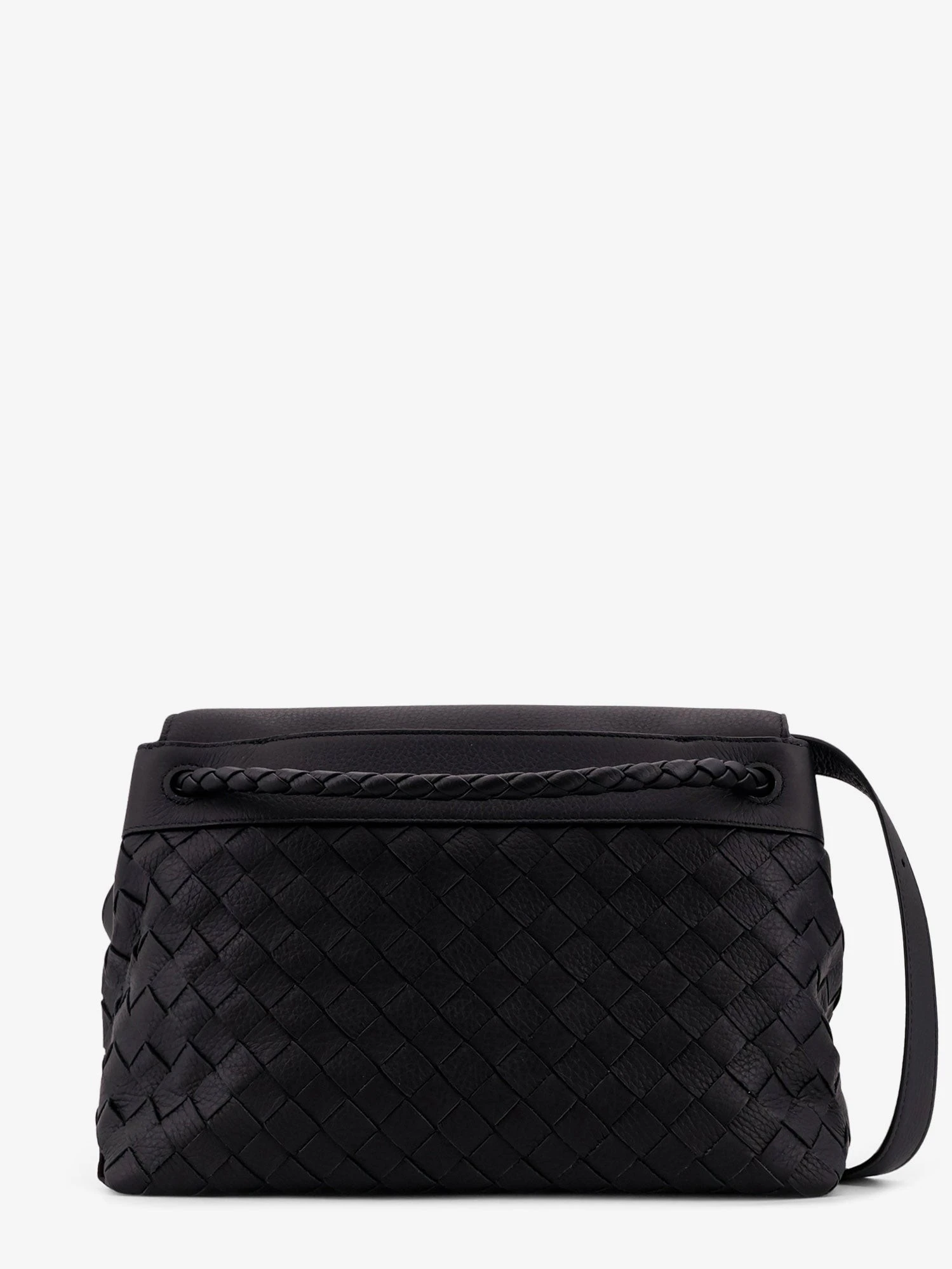 Andiamo leather shoulder bag with Intrecciato pattern.webp