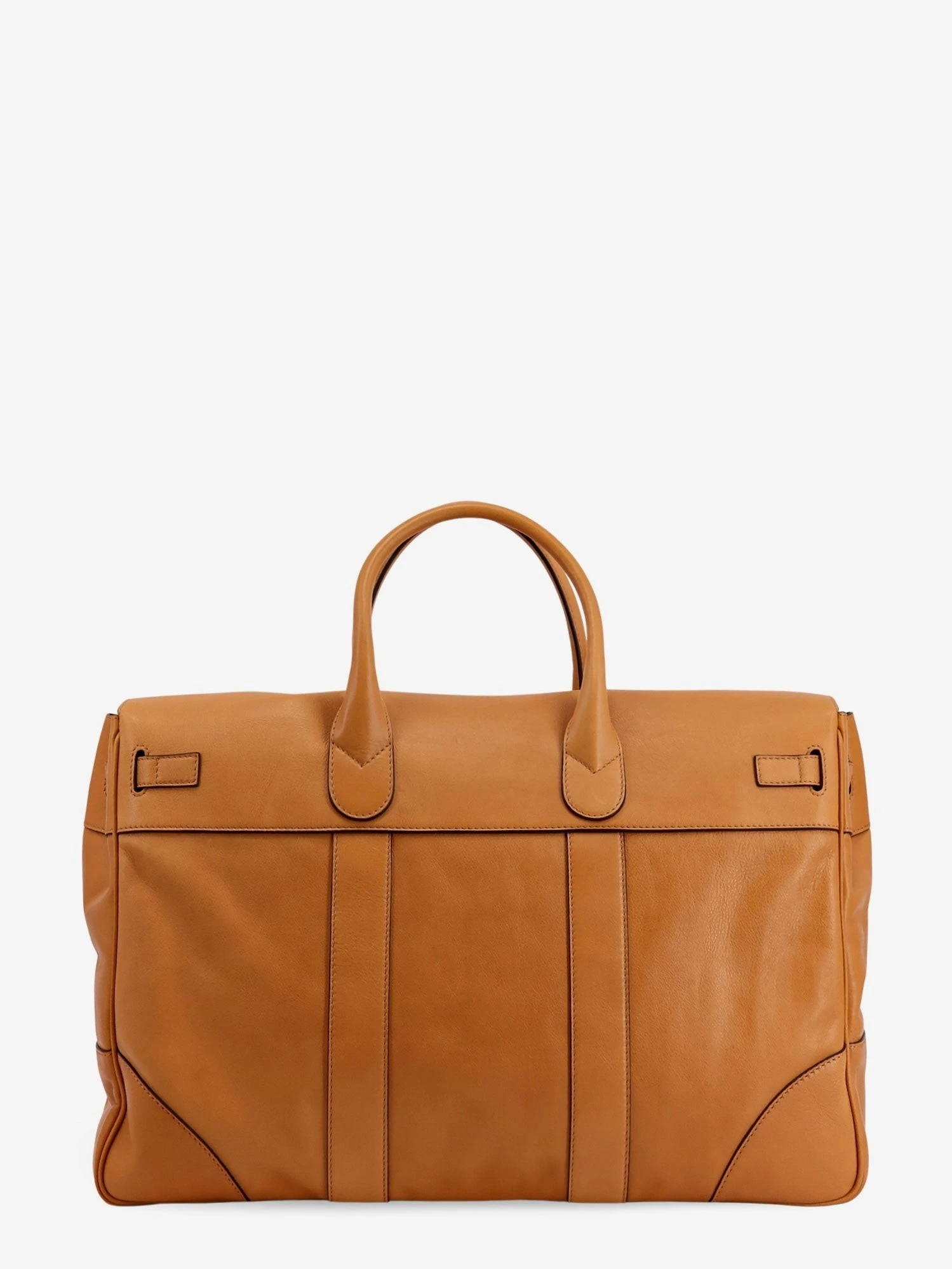 Leather travel bag with engraved logo on the front.webp