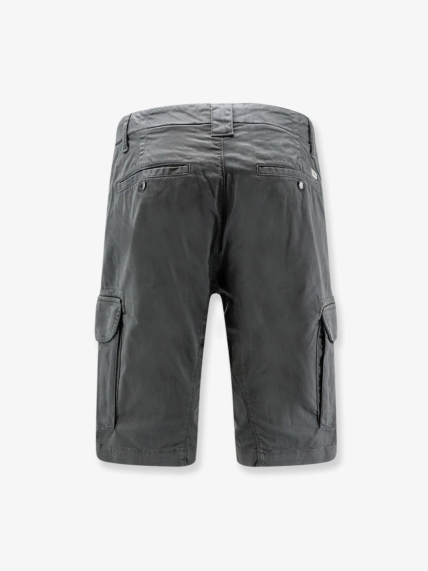 Cotton cargo bermuda shorts.webp