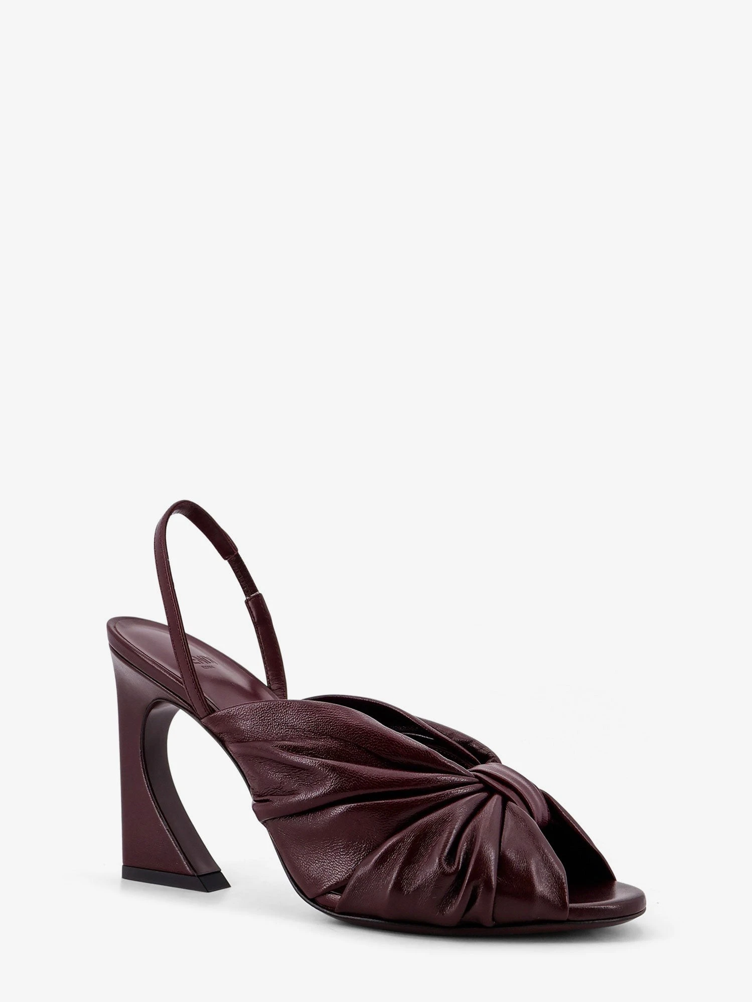 Decolleté Arco in pelle.webp