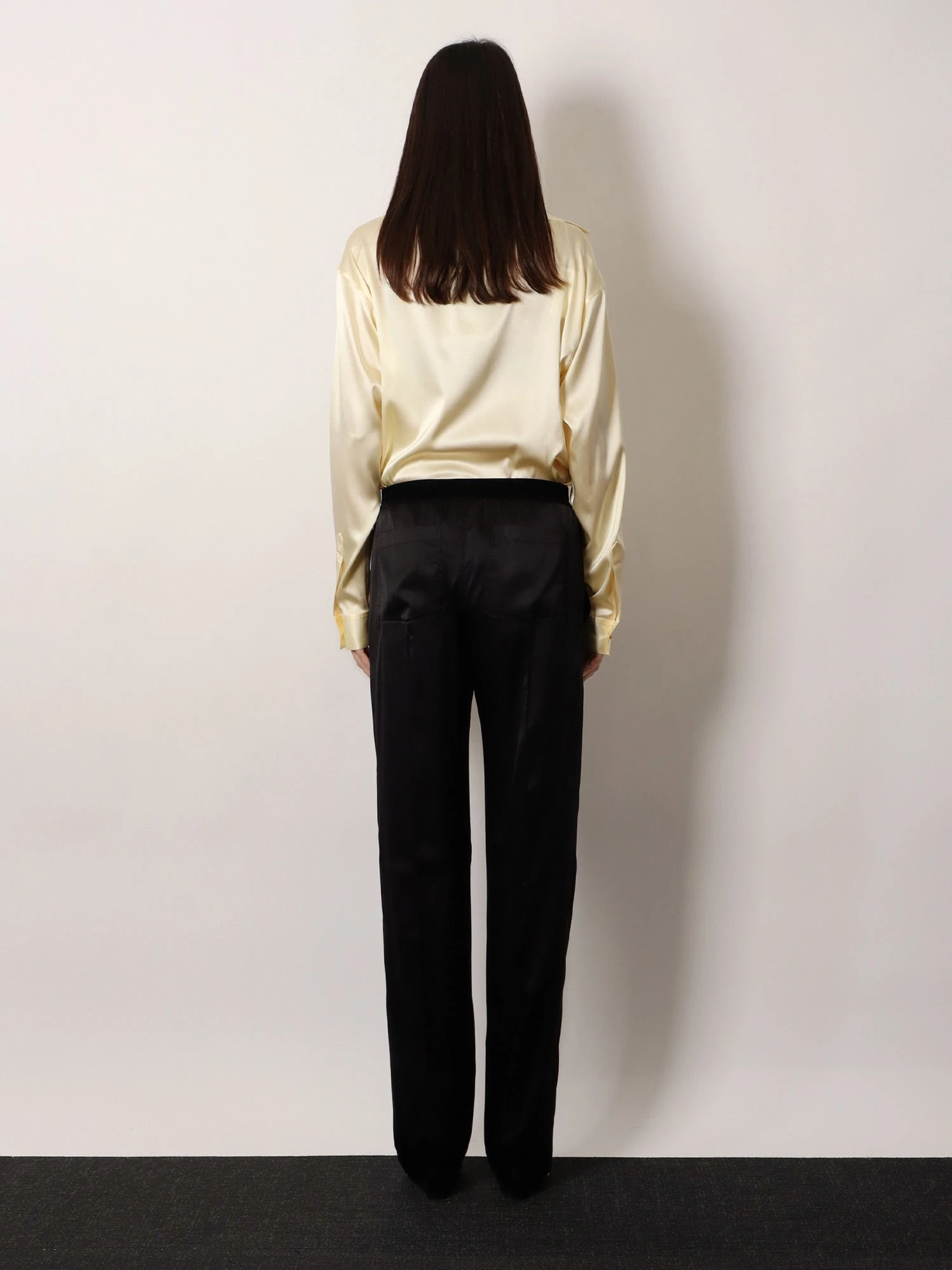 Pyjamas stretch satin trousers.webp