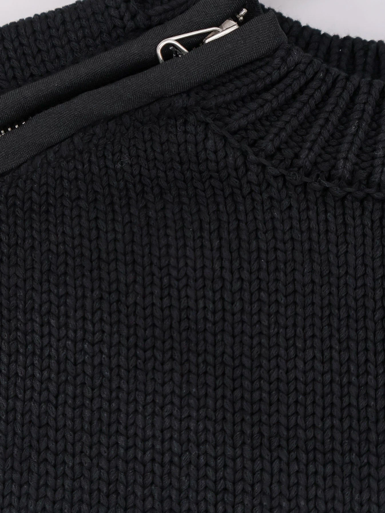 Cotton sweater.webp