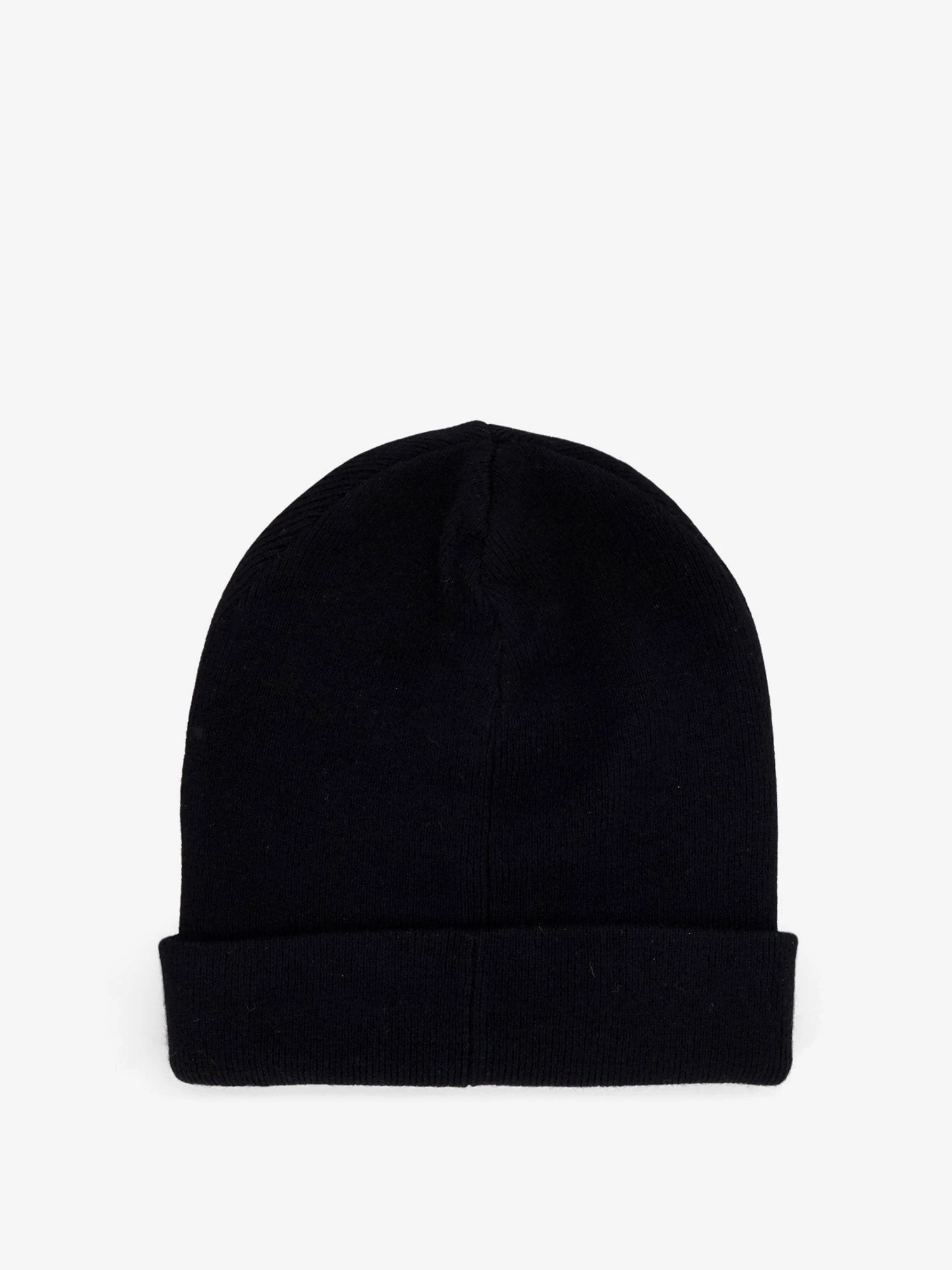 Beanie wool hat.webp