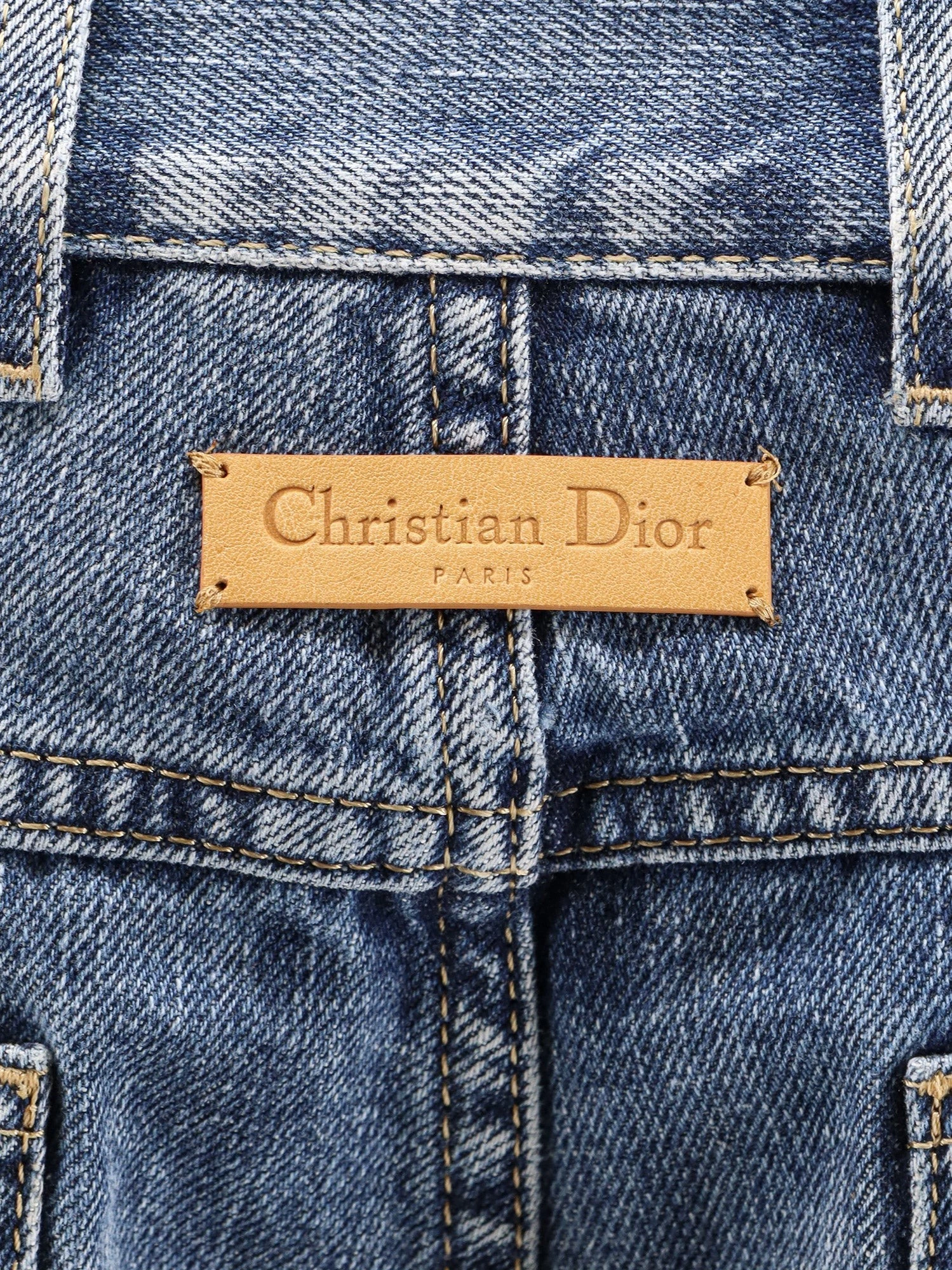 Regular Fit stone-washed denim jeans.webp