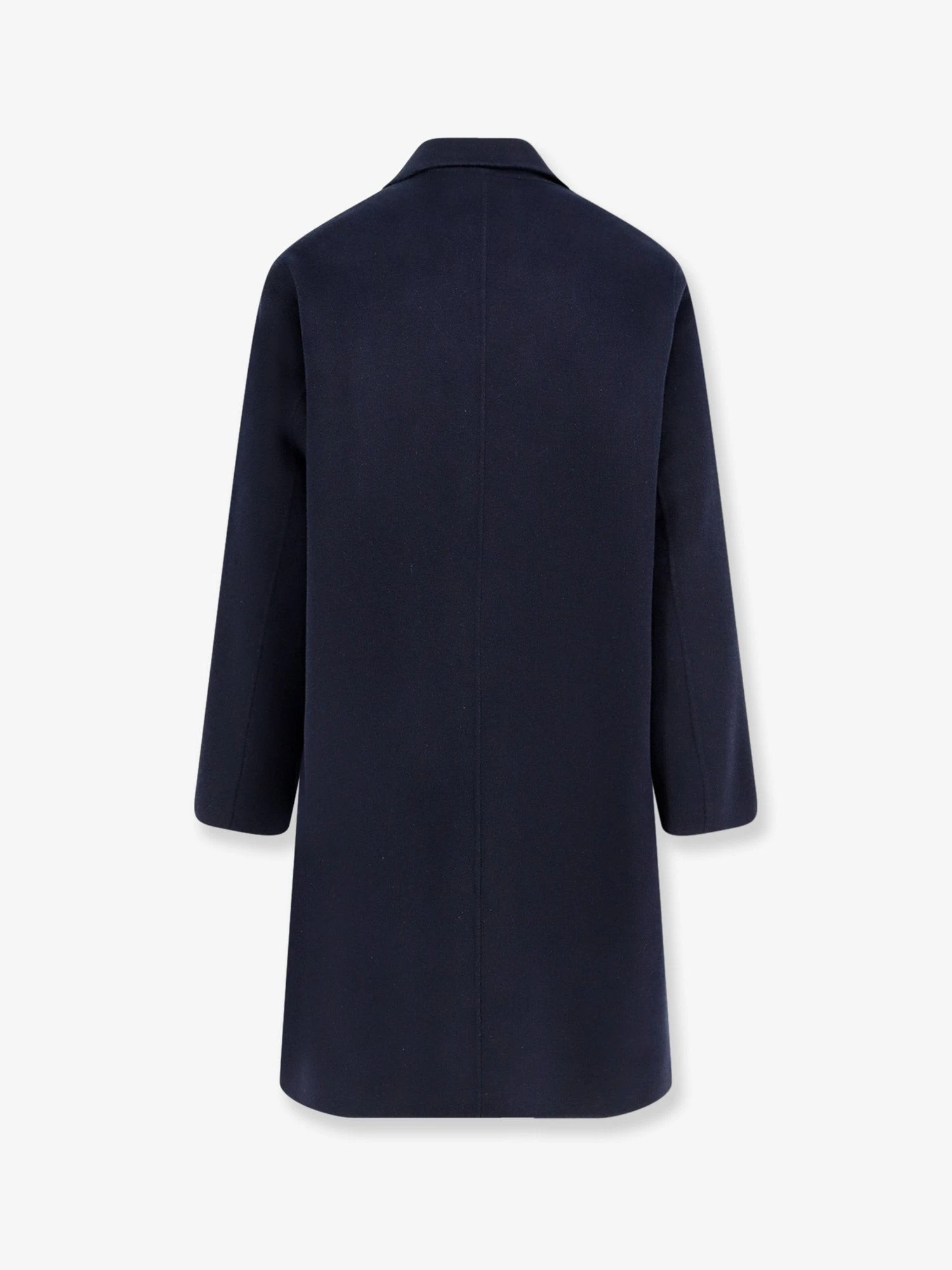 Outdoor wool coat.webp
