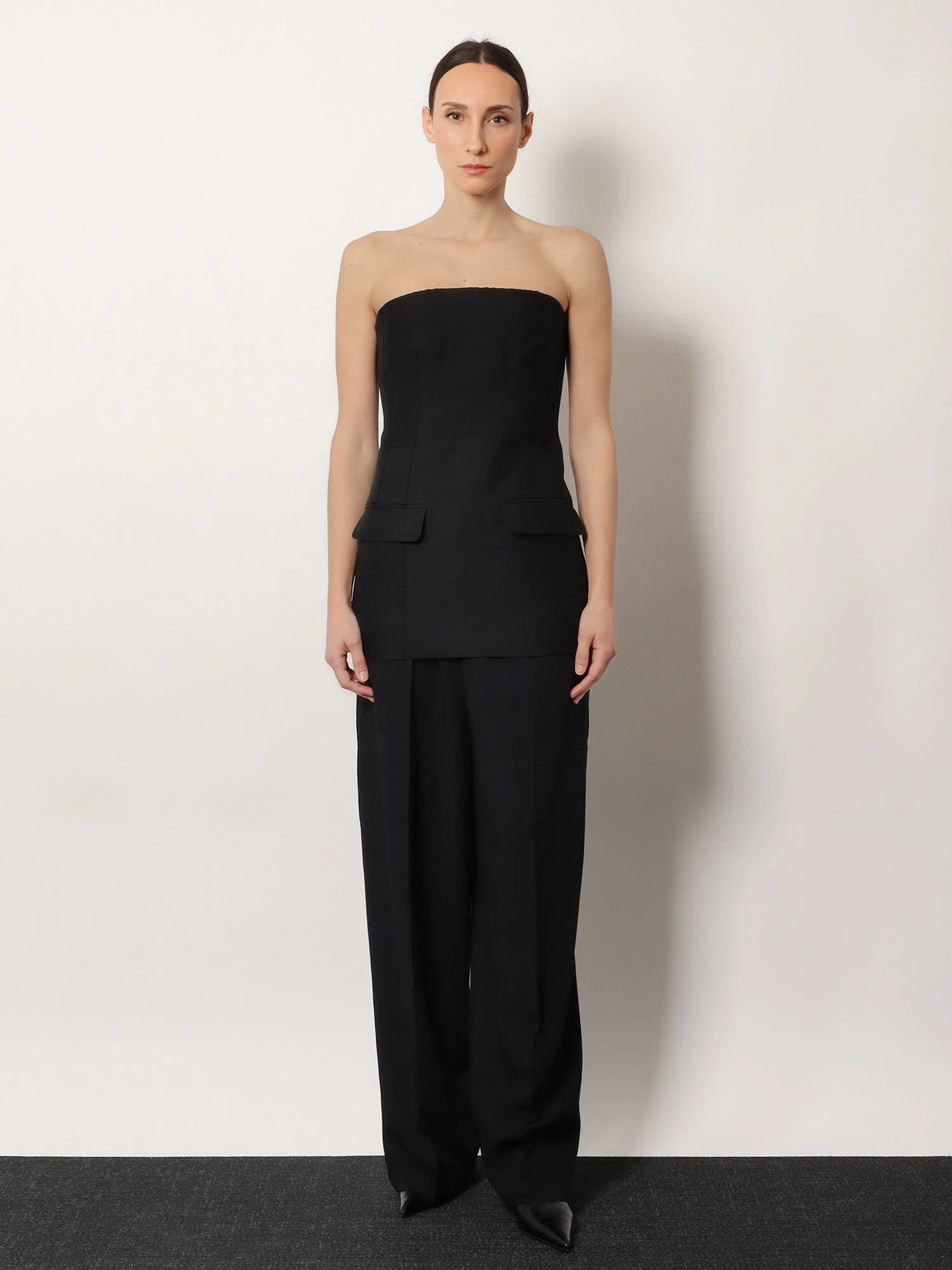 Viscose and wool trousers.webp