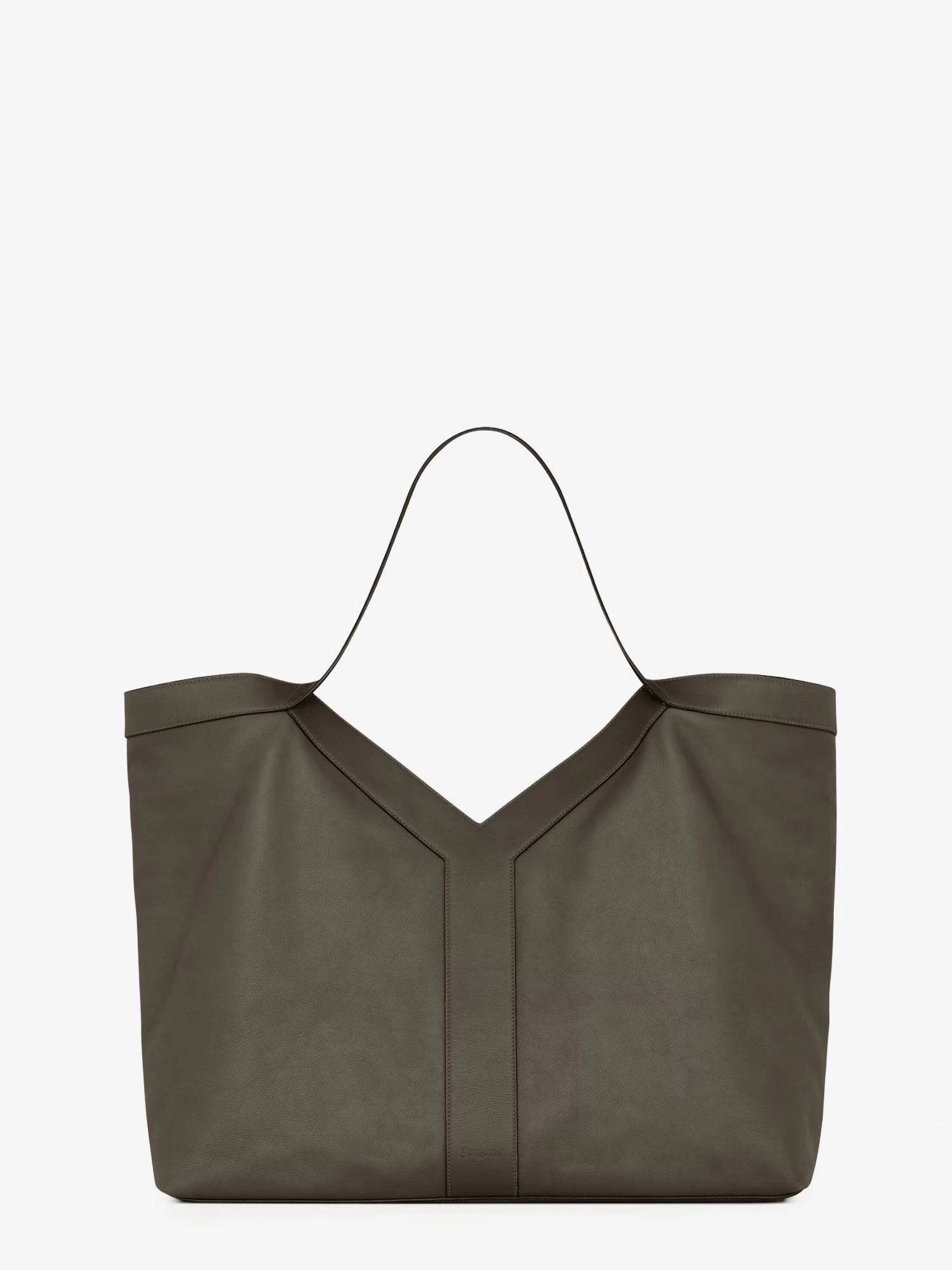 Y Oversize leather tote bag.webp