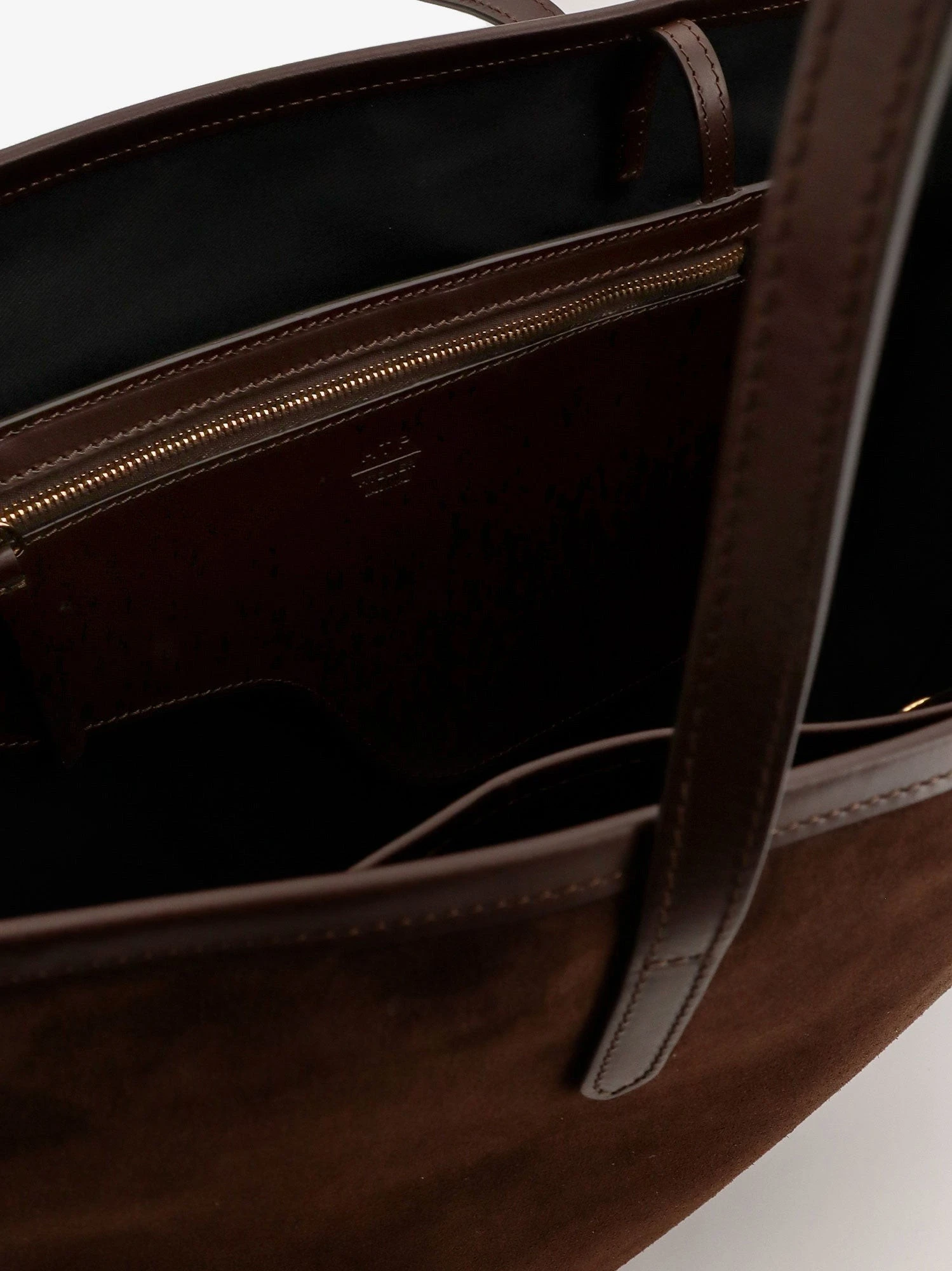Eraclea suede shoulder bag.webp