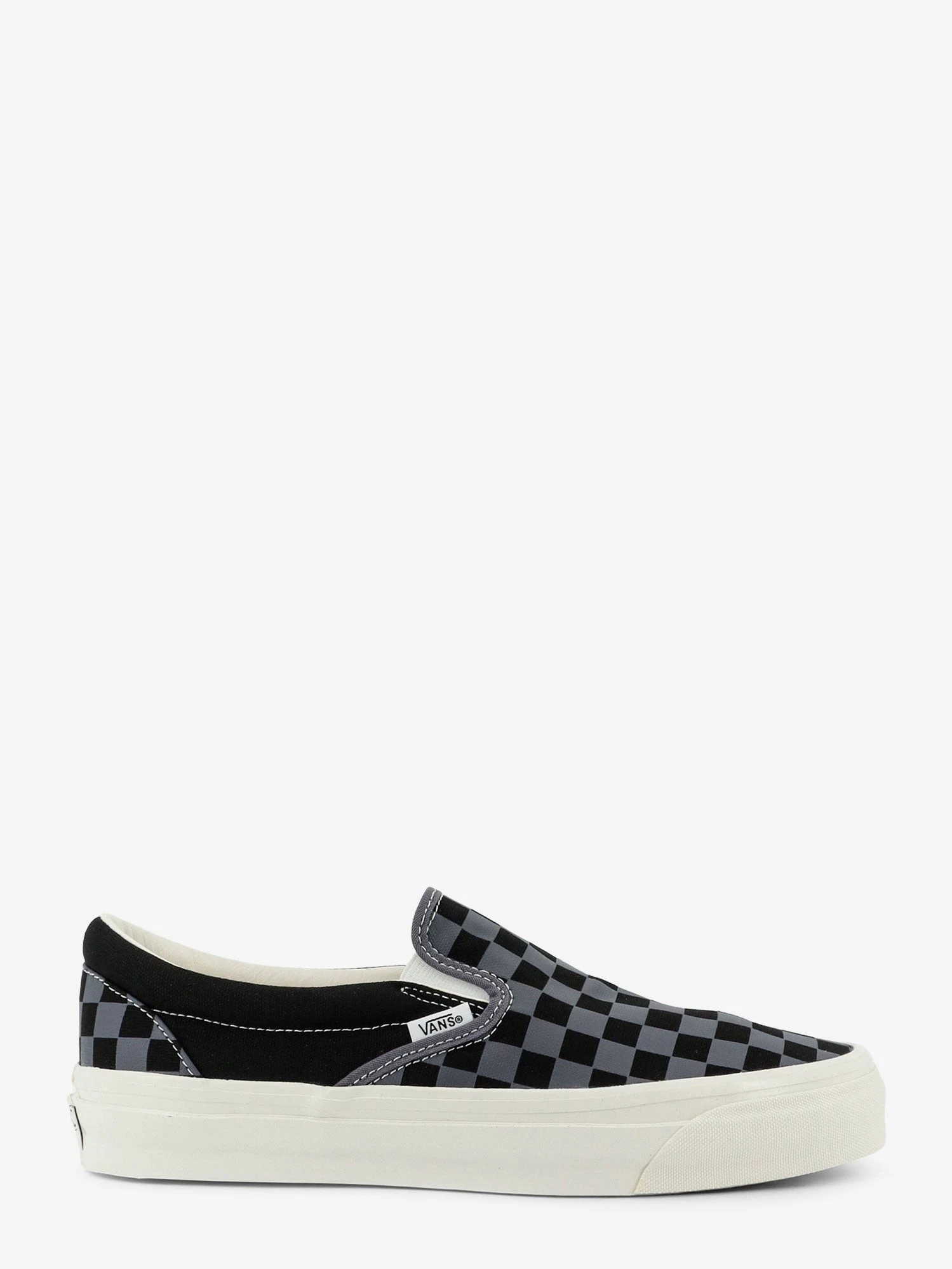 LX Classic Slip-on 98 canvas sneakers.webp
