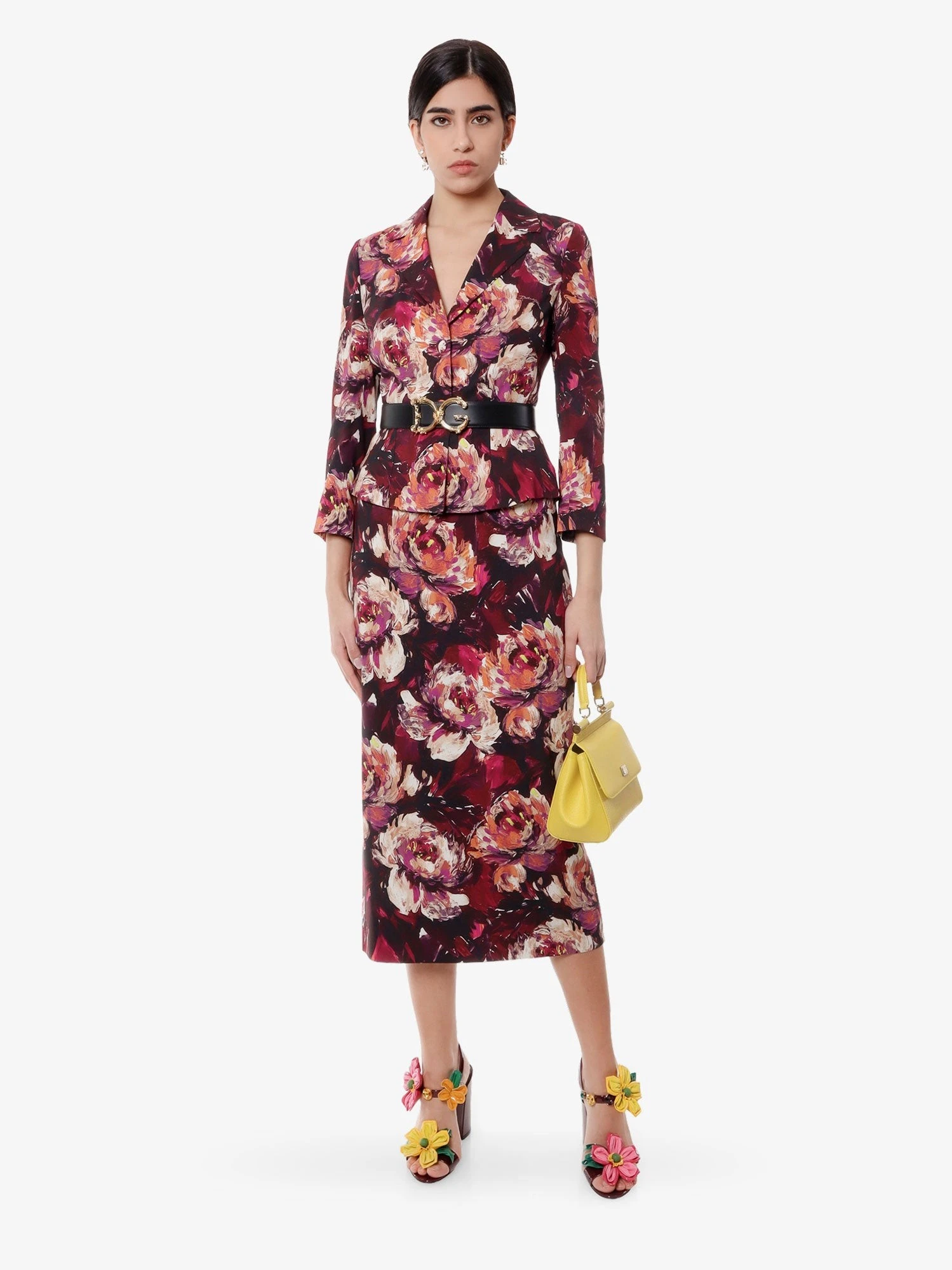 Cady blazer with peonie flower print.webp