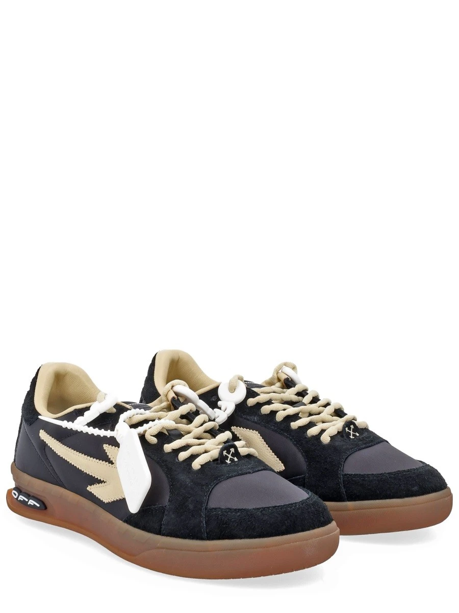 SNEAKER "END OF PLAY".webp