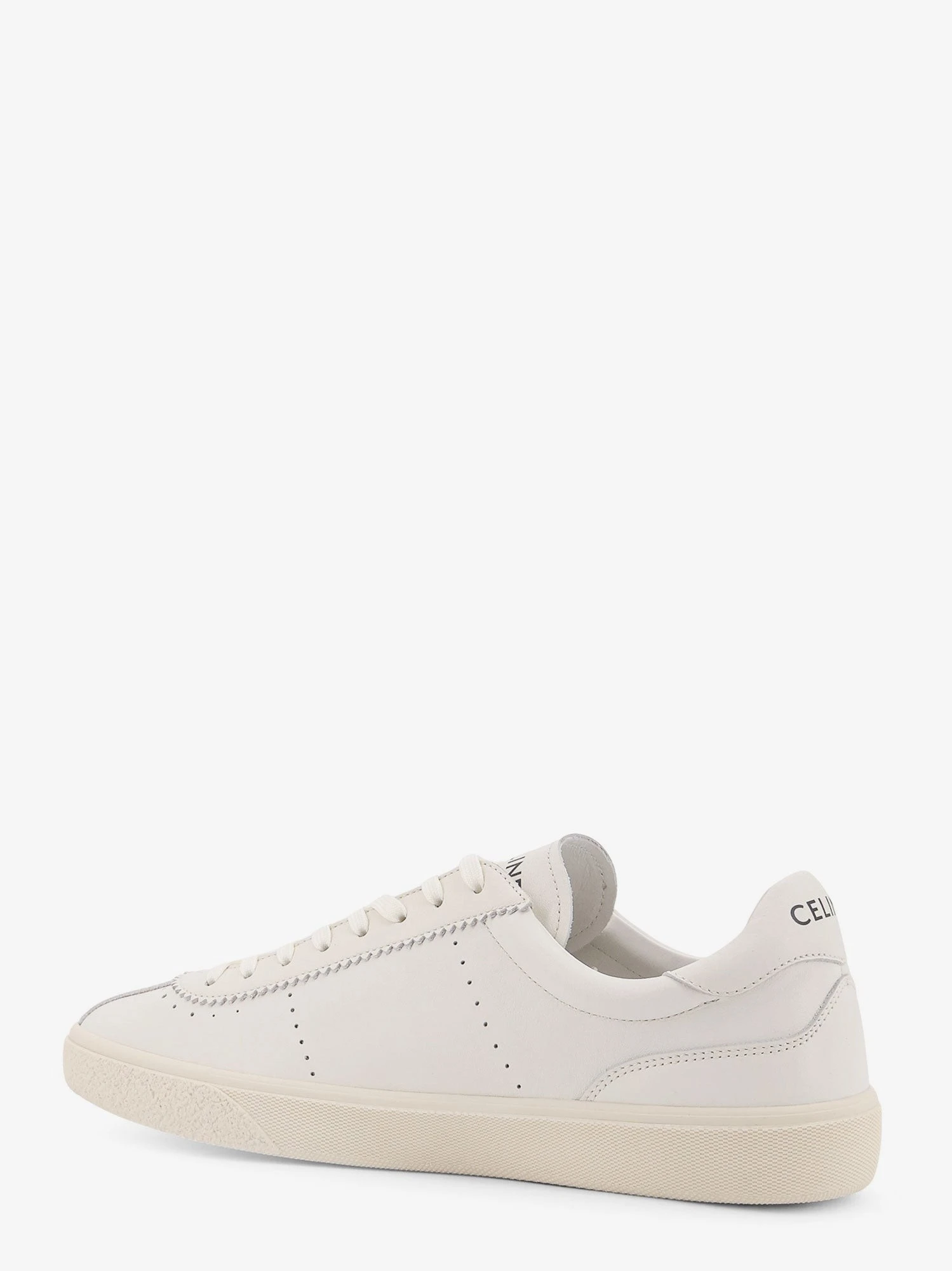 Low-top leather sneakers.webp