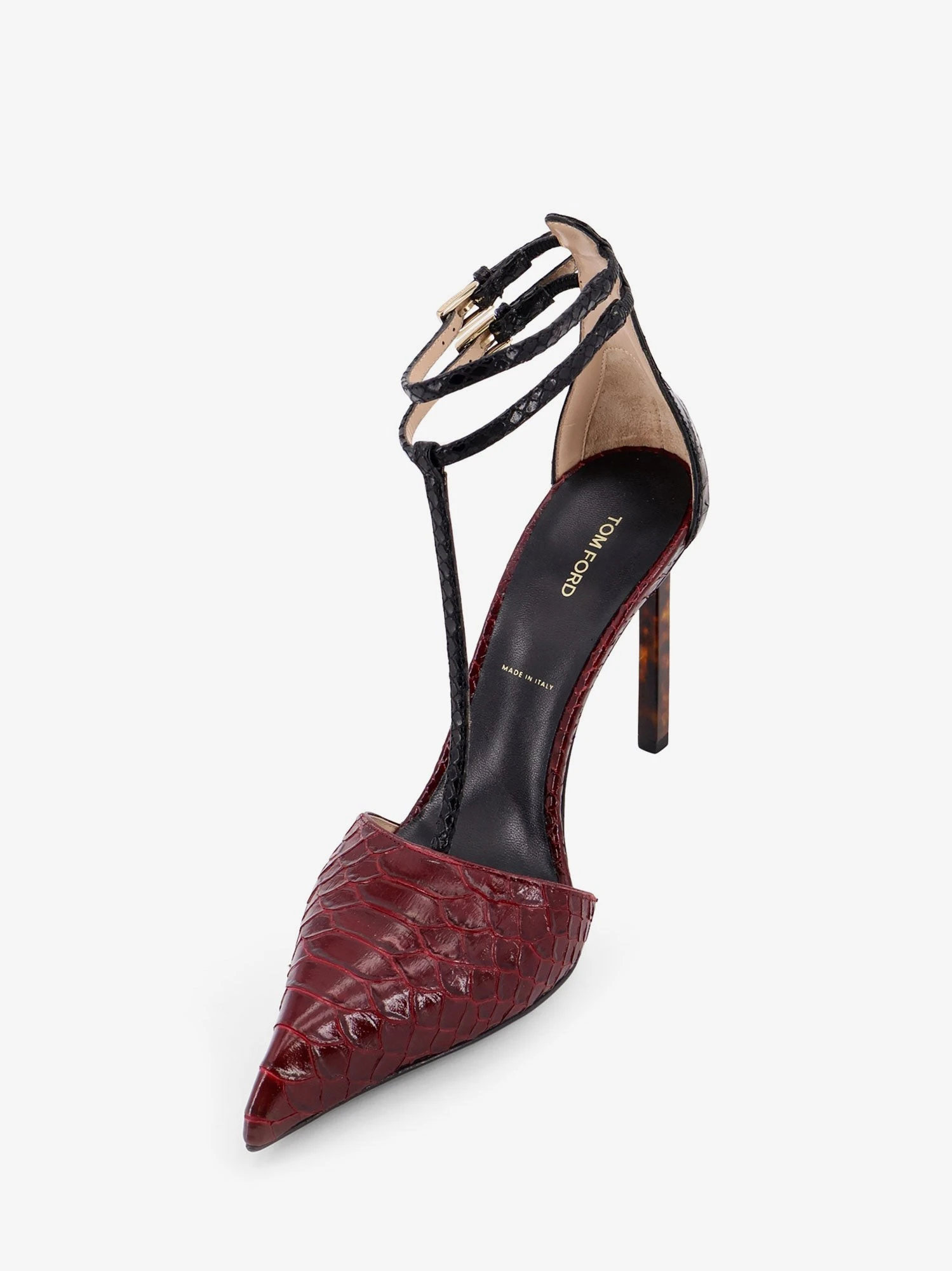 Python-effect leather pumps.webp