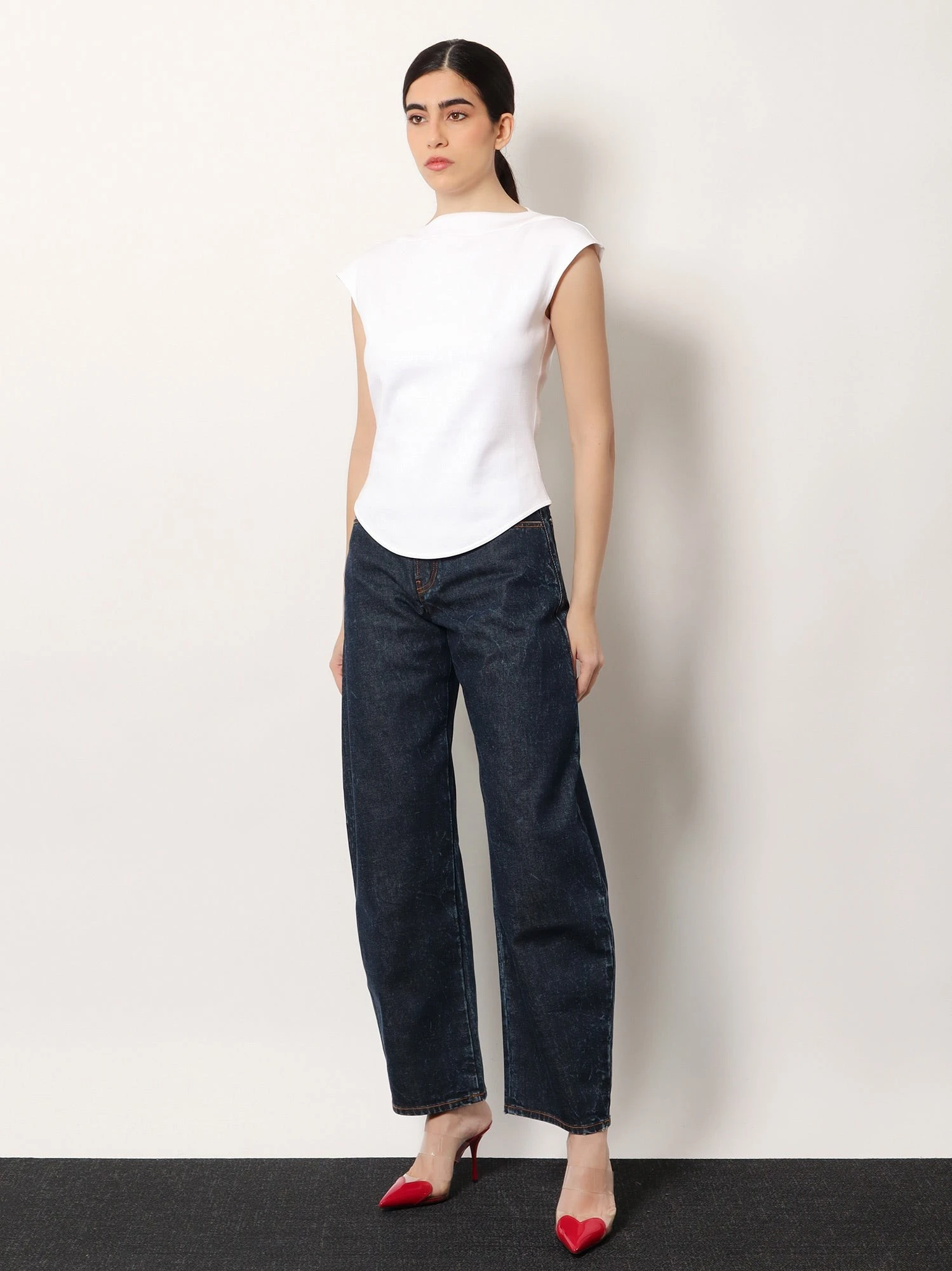 Cap cotton blend t-shirt.webp