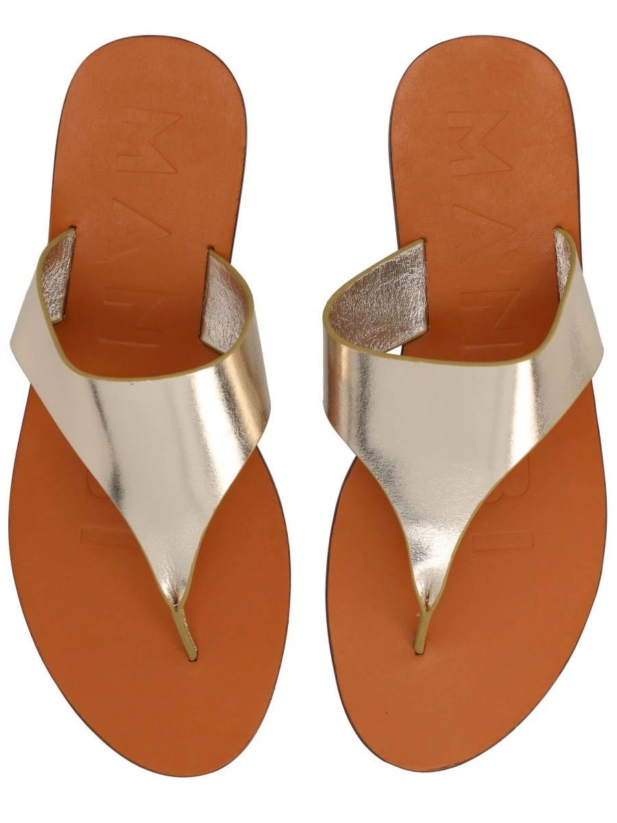 SANDALO INFRADITO IN PELLE.webp