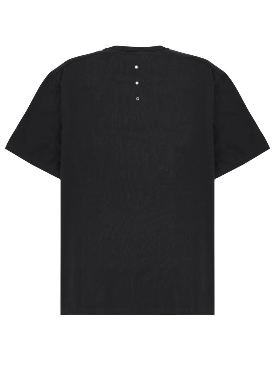 T-SHIRT CON LOGO.webp