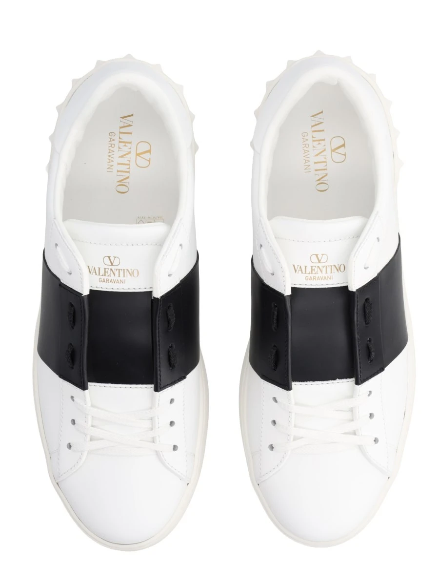 "OPEN" SNEAKER.webp
