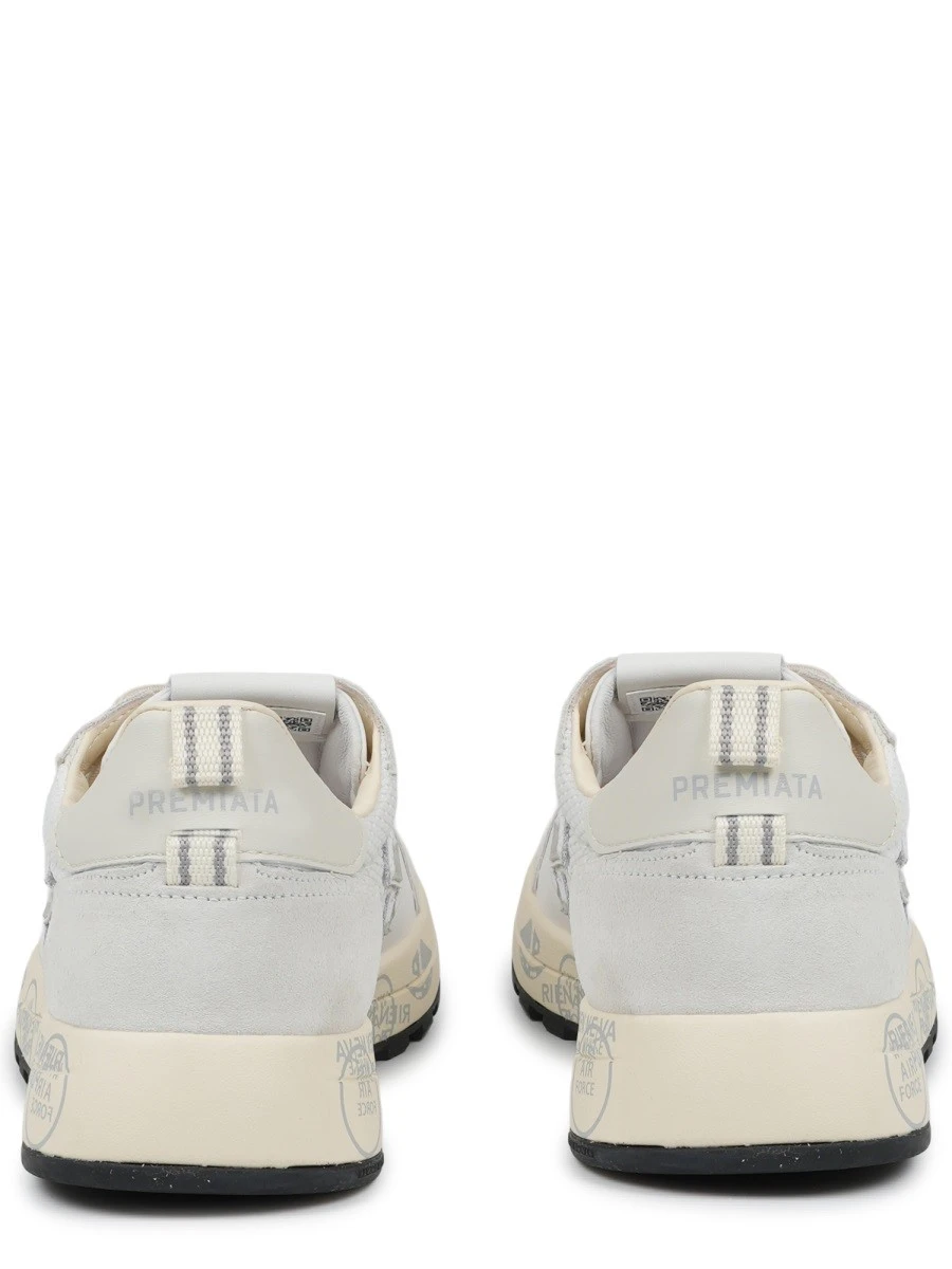 SNEAKER "NOUS".webp
