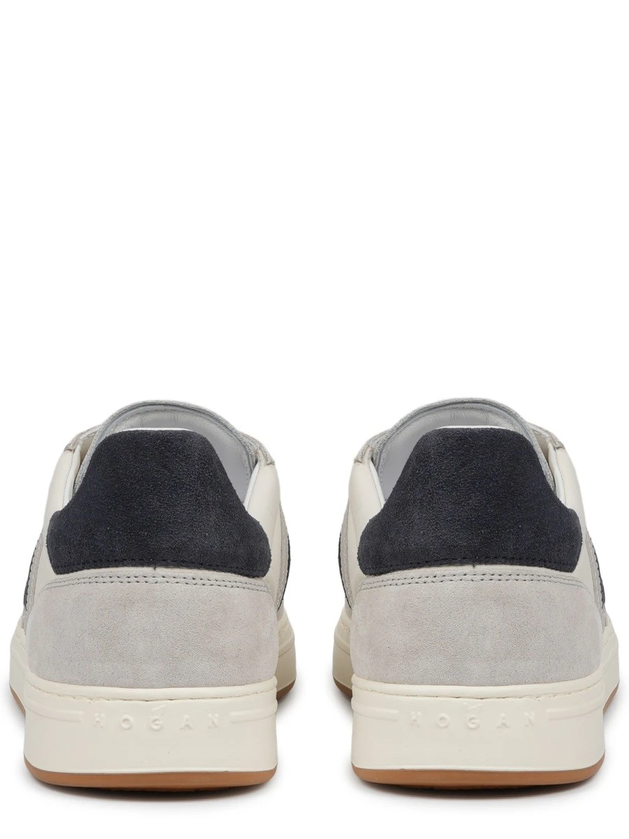 SNEAKER "H-TV".webp