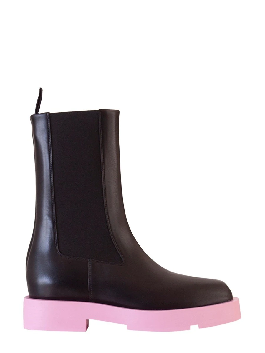 COLOR-BLOCK BOOT.webp