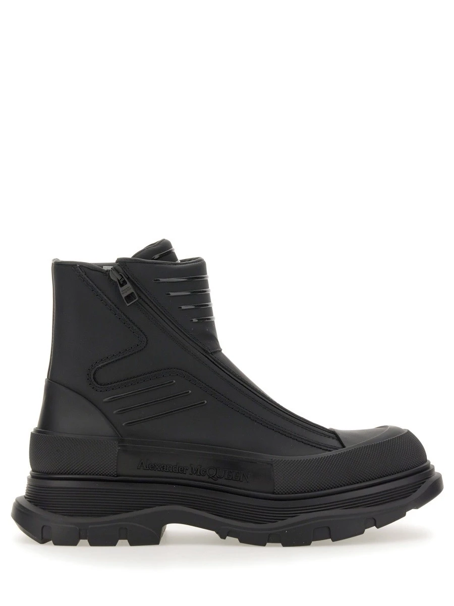 TREAD SLICK MOTORCYCLE BOOT.webp