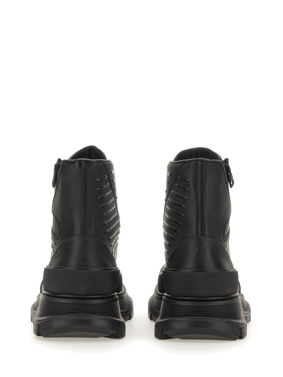 TREAD SLICK MOTORCYCLE BOOT.webp