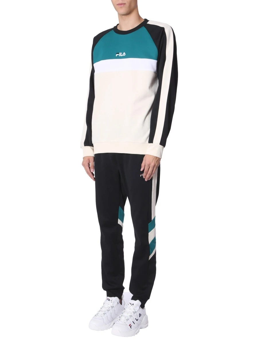 CREW NECK SWEATSHIRT.webp