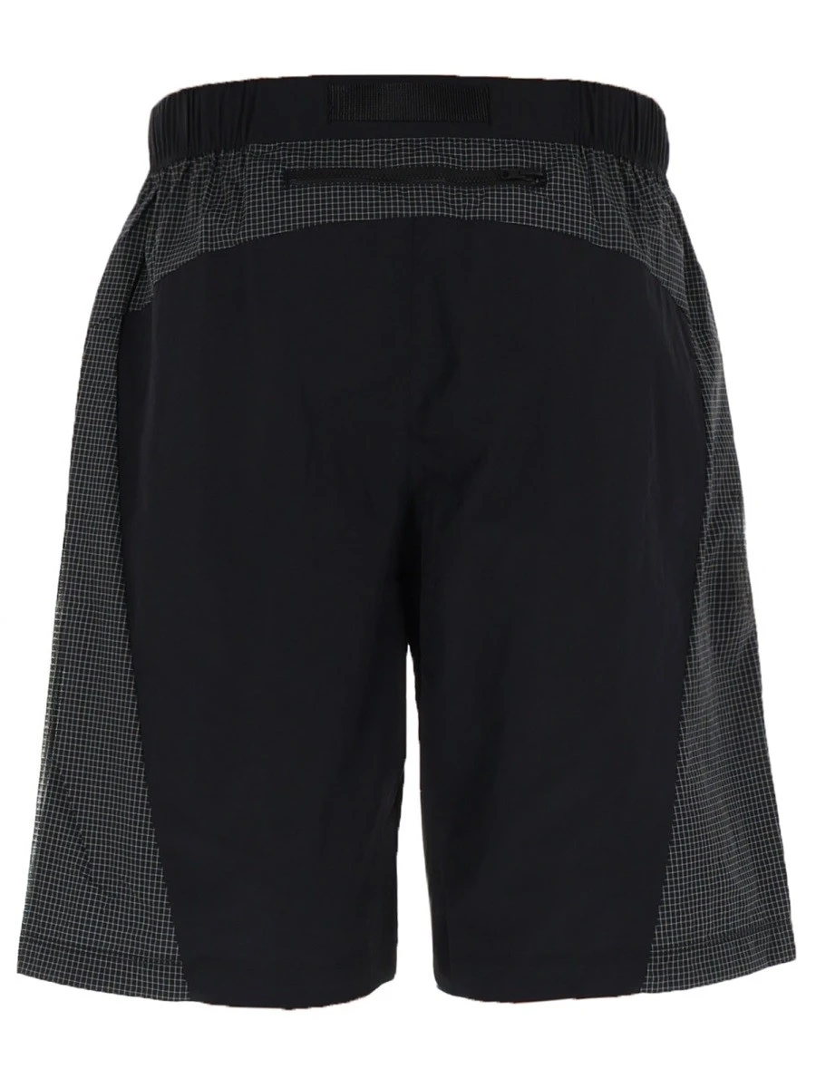 SHORTS CON CINTURA.webp
