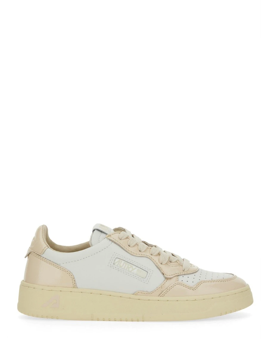 MEDALIST LOW SNEAKER.webp