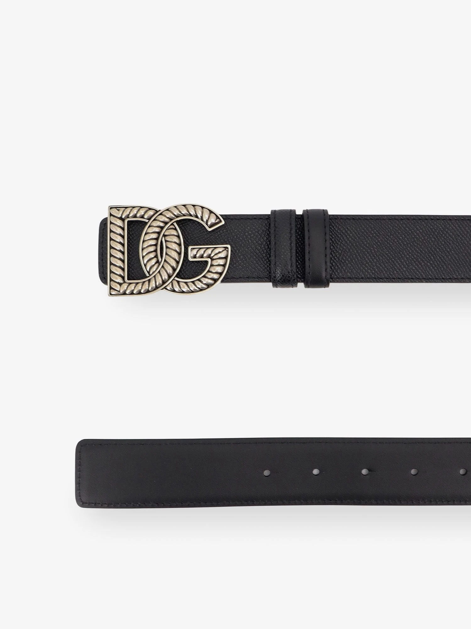 Leather belt.webp